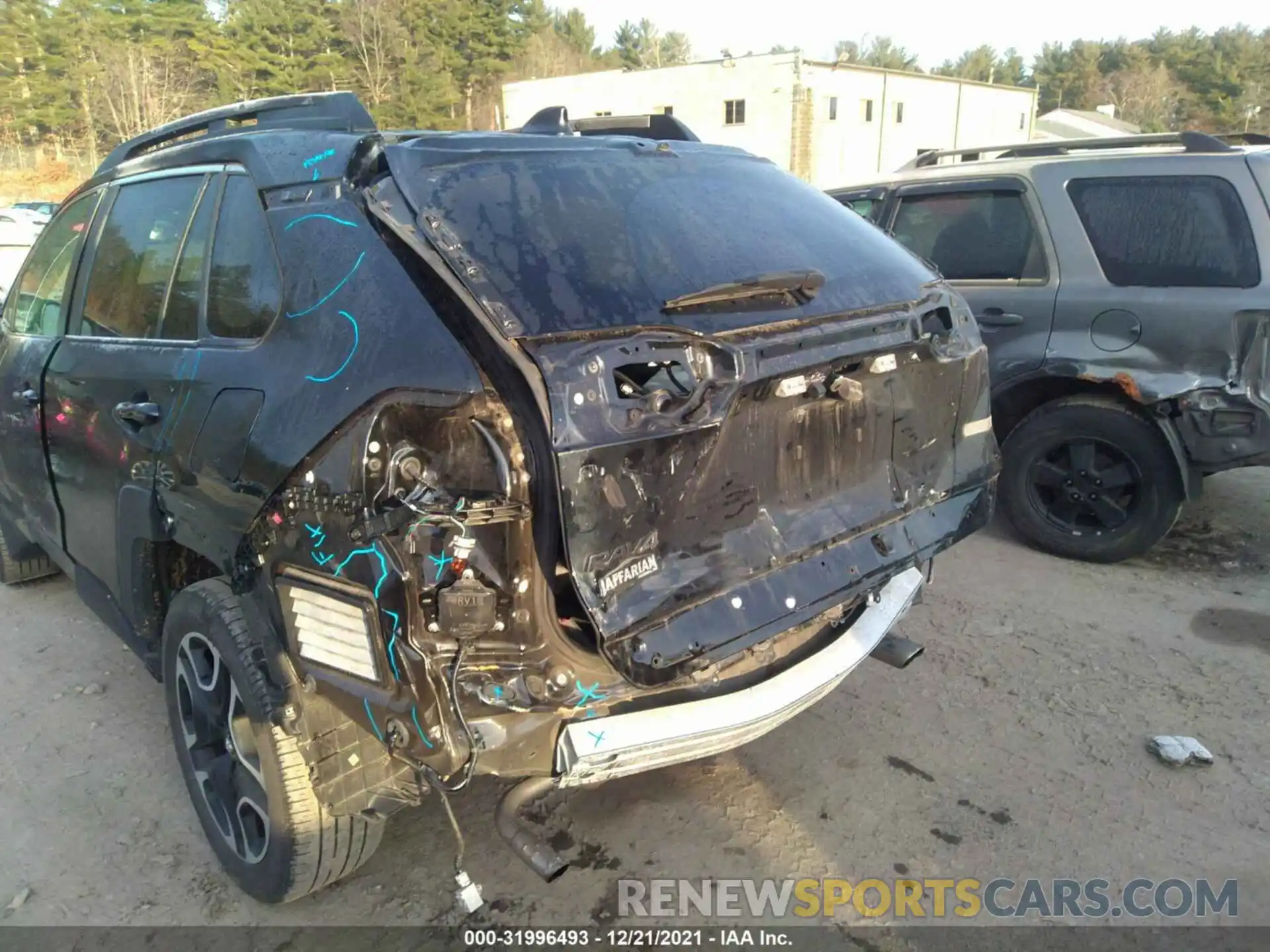 6 Photograph of a damaged car 2T3J1RFV3KW006379 TOYOTA RAV4 2019