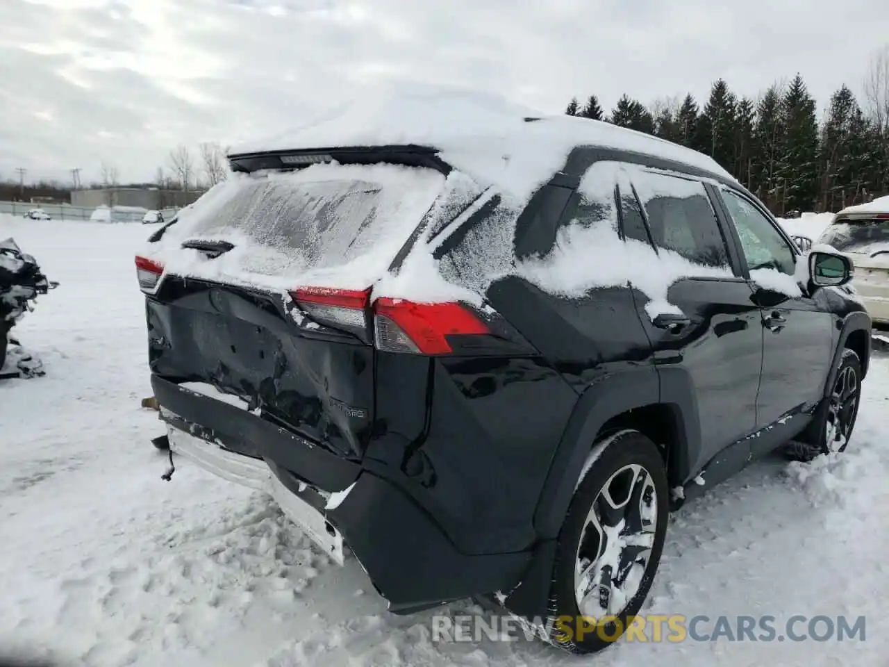 4 Photograph of a damaged car 2T3J1RFV3KW011453 TOYOTA RAV4 2019