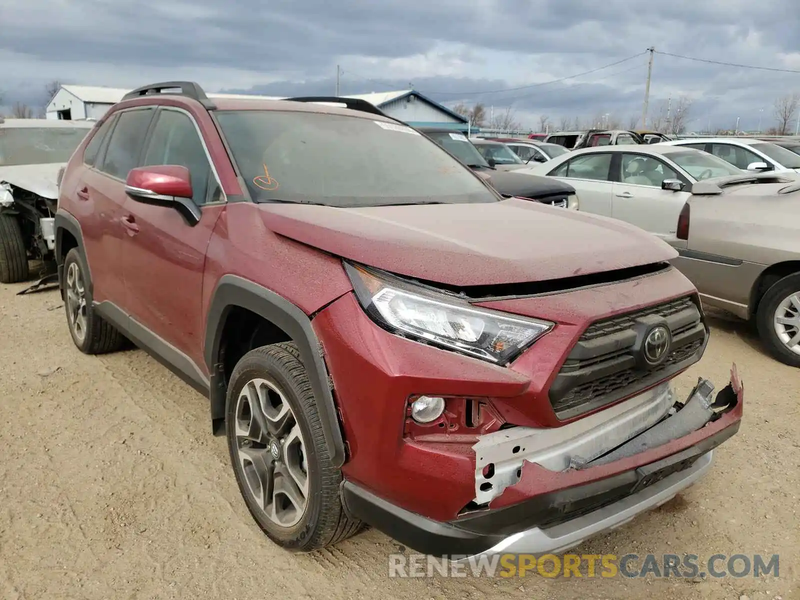 1 Photograph of a damaged car 2T3J1RFV3KW024025 TOYOTA RAV4 2019