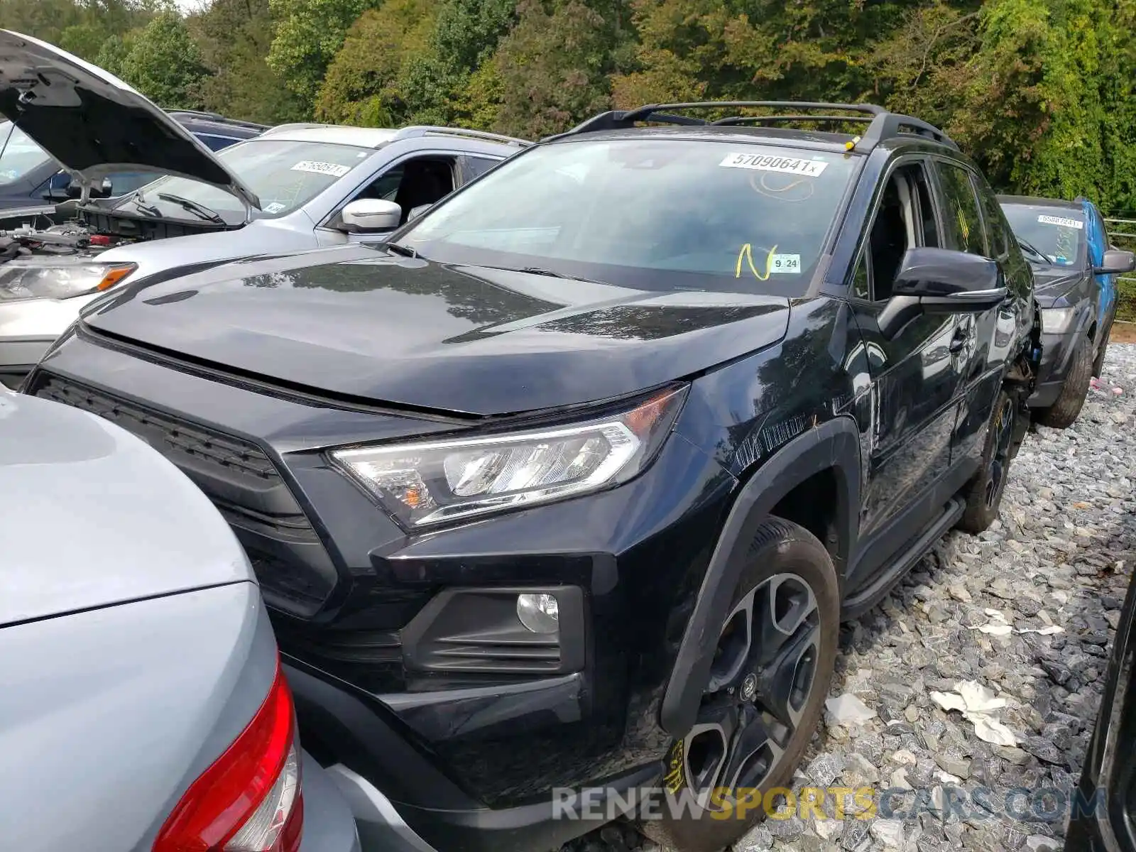 2 Photograph of a damaged car 2T3J1RFV3KW027068 TOYOTA RAV4 2019