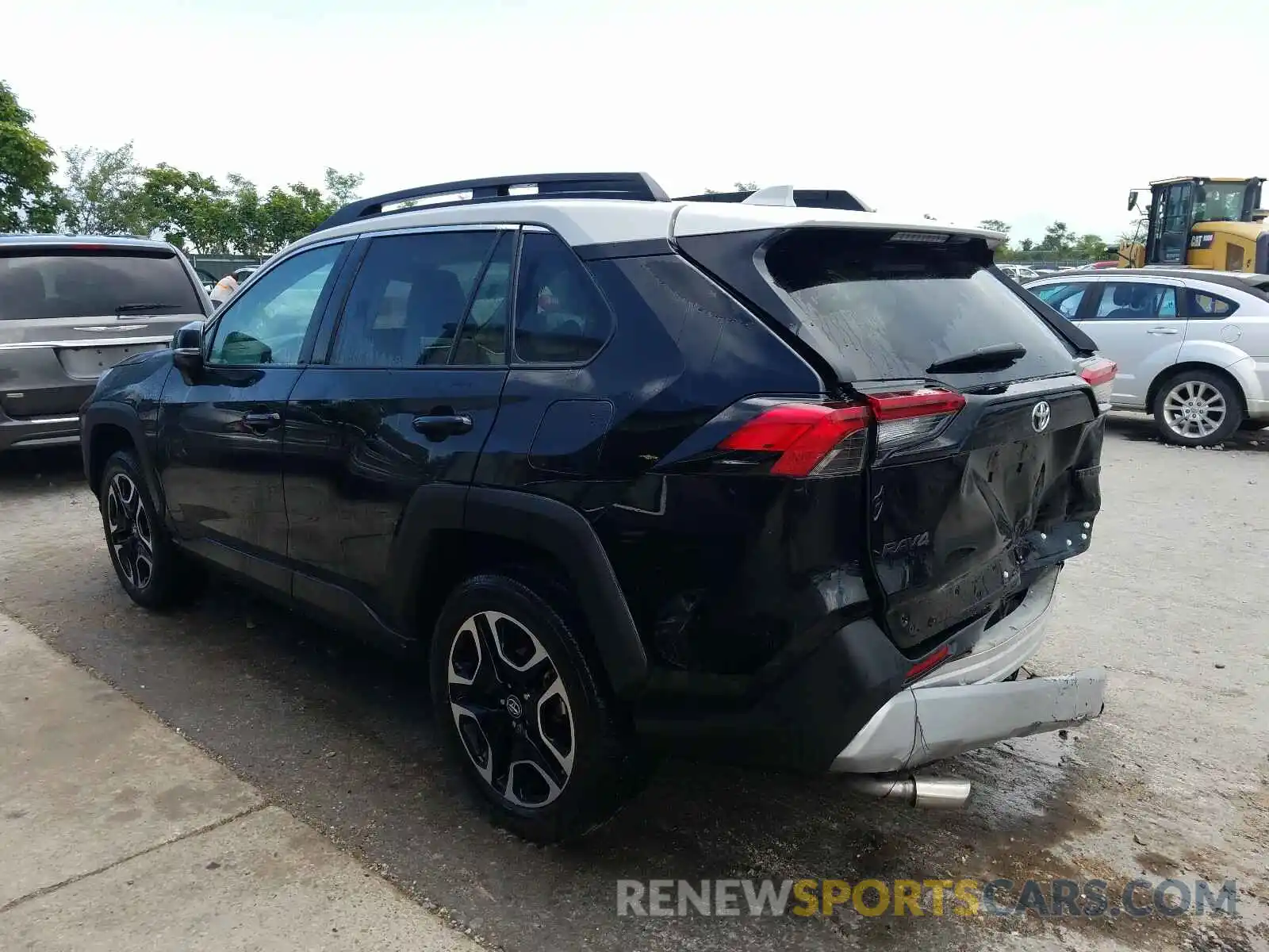 3 Photograph of a damaged car 2T3J1RFV4KC002410 TOYOTA RAV4 2019