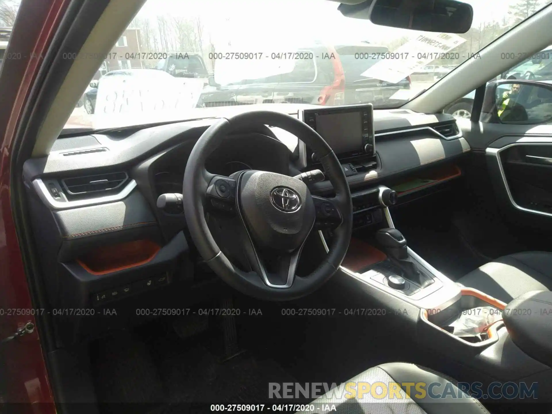 5 Фотография поврежденного автомобиля 2T3J1RFV4KW002549 TOYOTA RAV4 2019