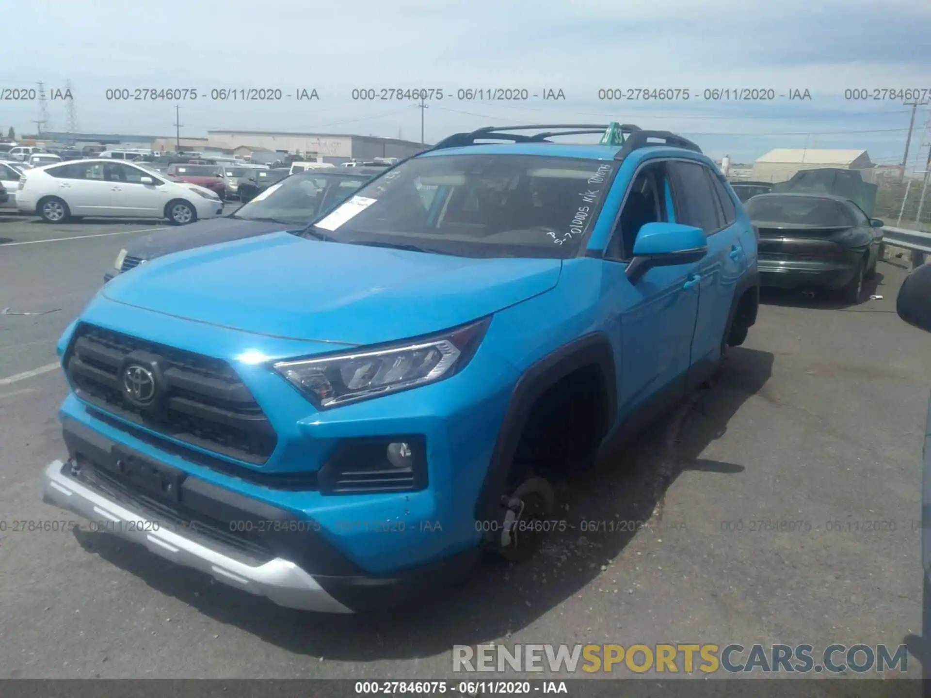 2 Photograph of a damaged car 2T3J1RFV4KW010005 TOYOTA RAV4 2019