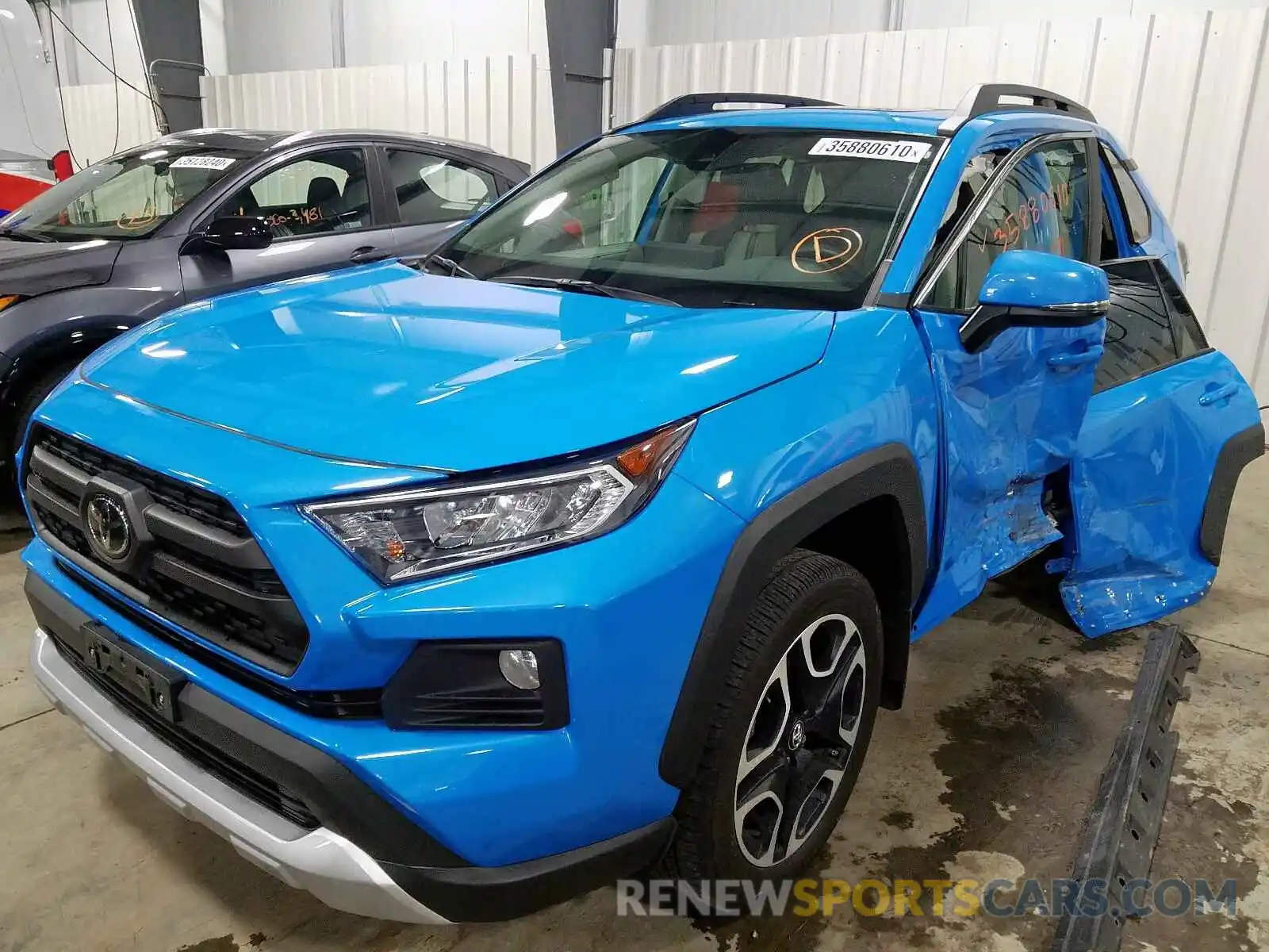 2 Фотография поврежденного автомобиля 2T3J1RFV4KW011879 TOYOTA RAV4 2019