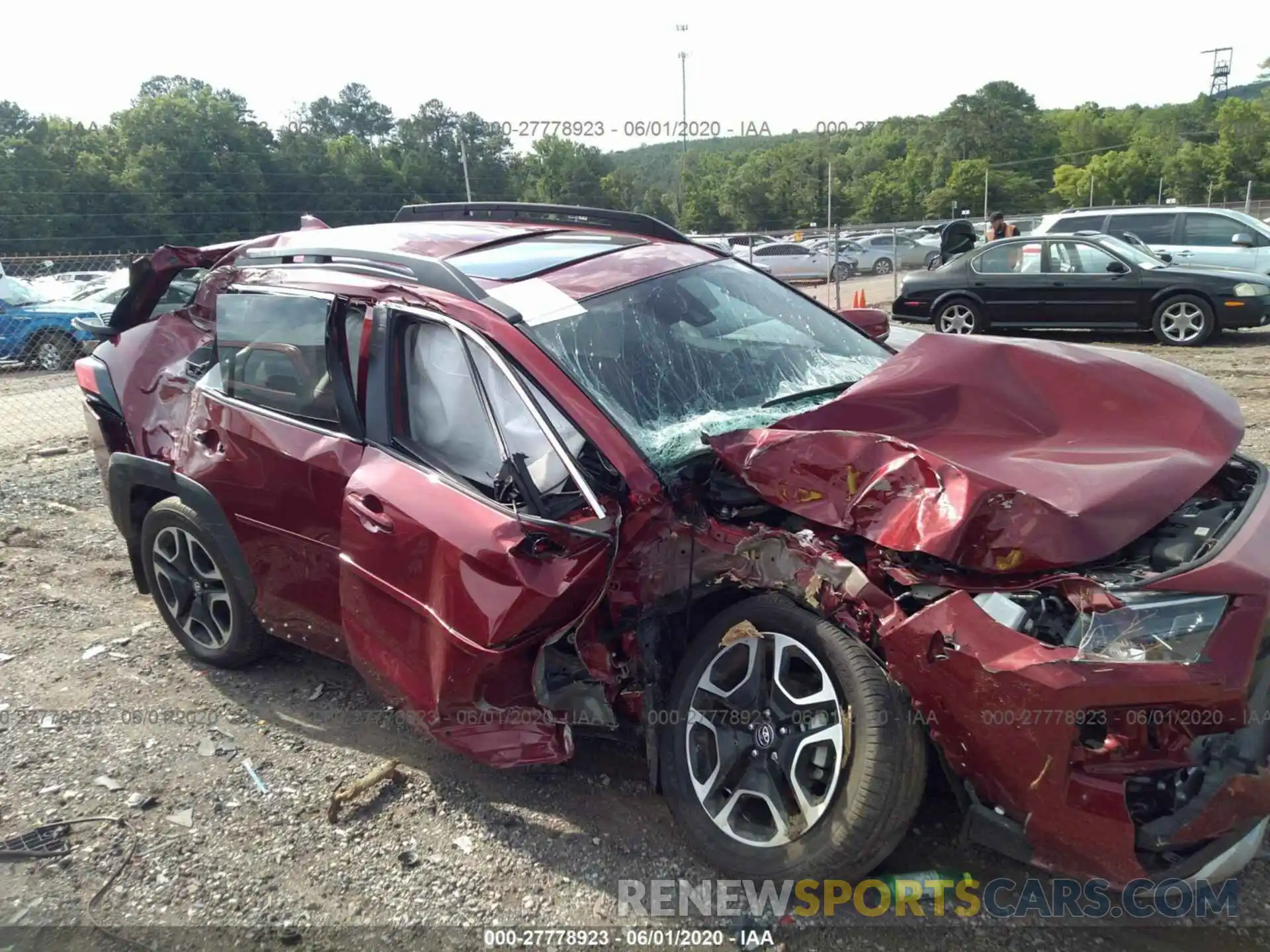 6 Photograph of a damaged car 2T3J1RFV4KW015785 TOYOTA RAV4 2019