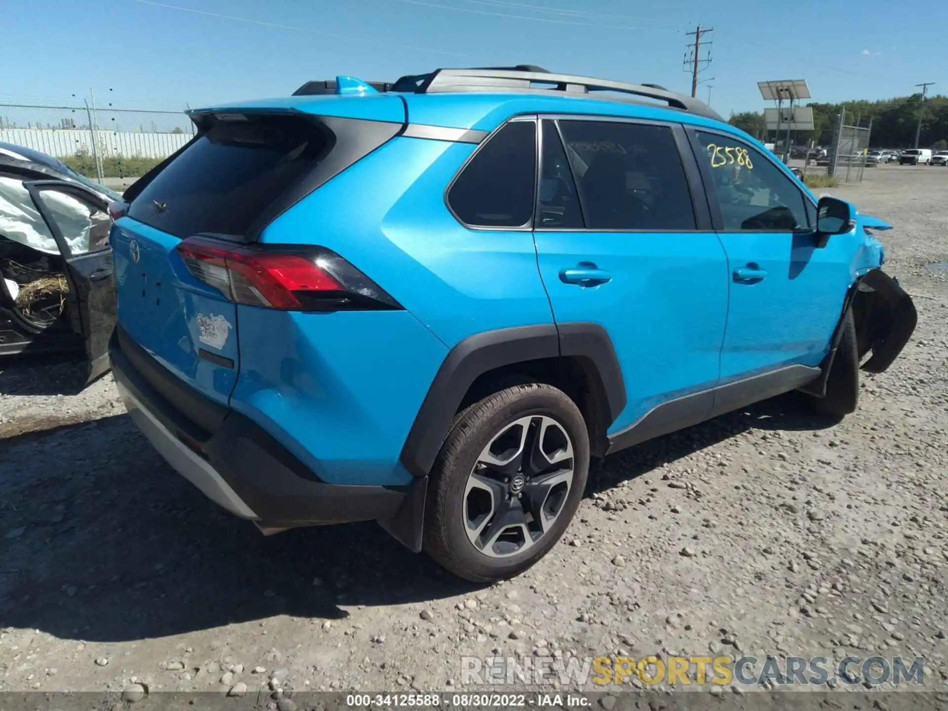 4 Фотография поврежденного автомобиля 2T3J1RFV4KW034384 TOYOTA RAV4 2019