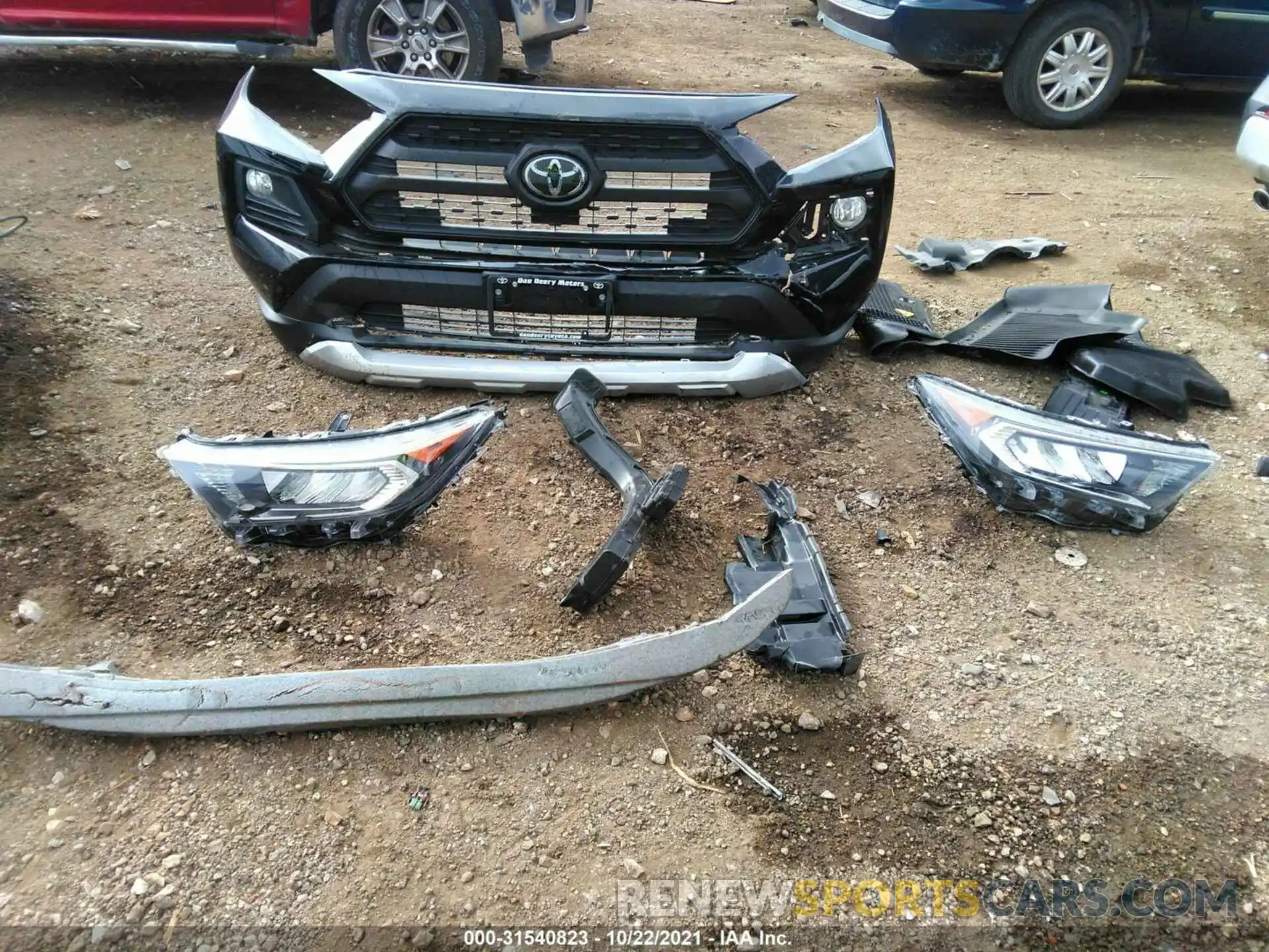 12 Photograph of a damaged car 2T3J1RFV4KW051914 TOYOTA RAV4 2019