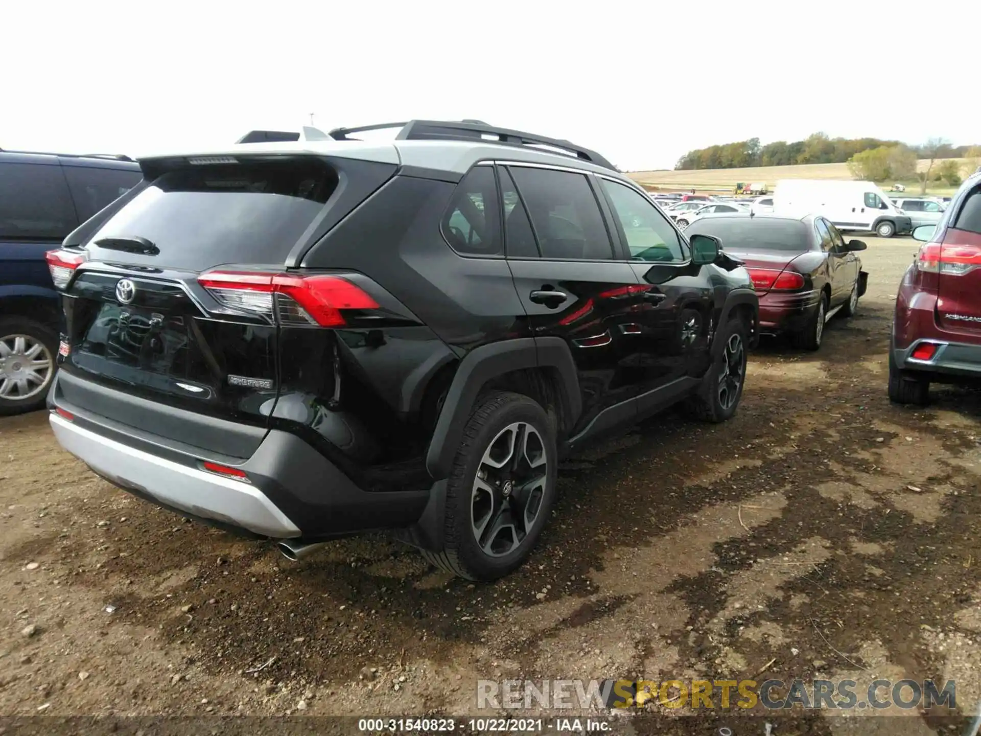 4 Фотография поврежденного автомобиля 2T3J1RFV4KW051914 TOYOTA RAV4 2019