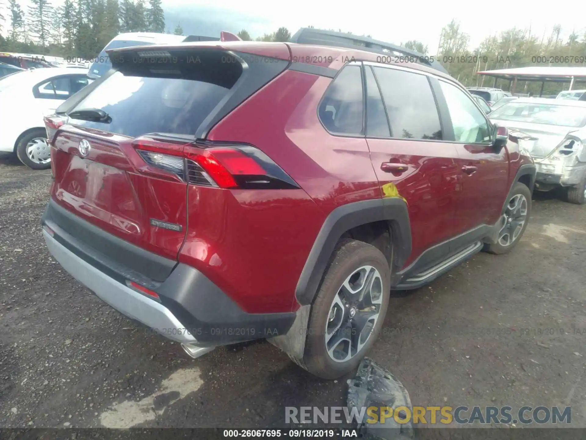 4 Фотография поврежденного автомобиля 2T3J1RFV5KC008409 TOYOTA RAV4 2019