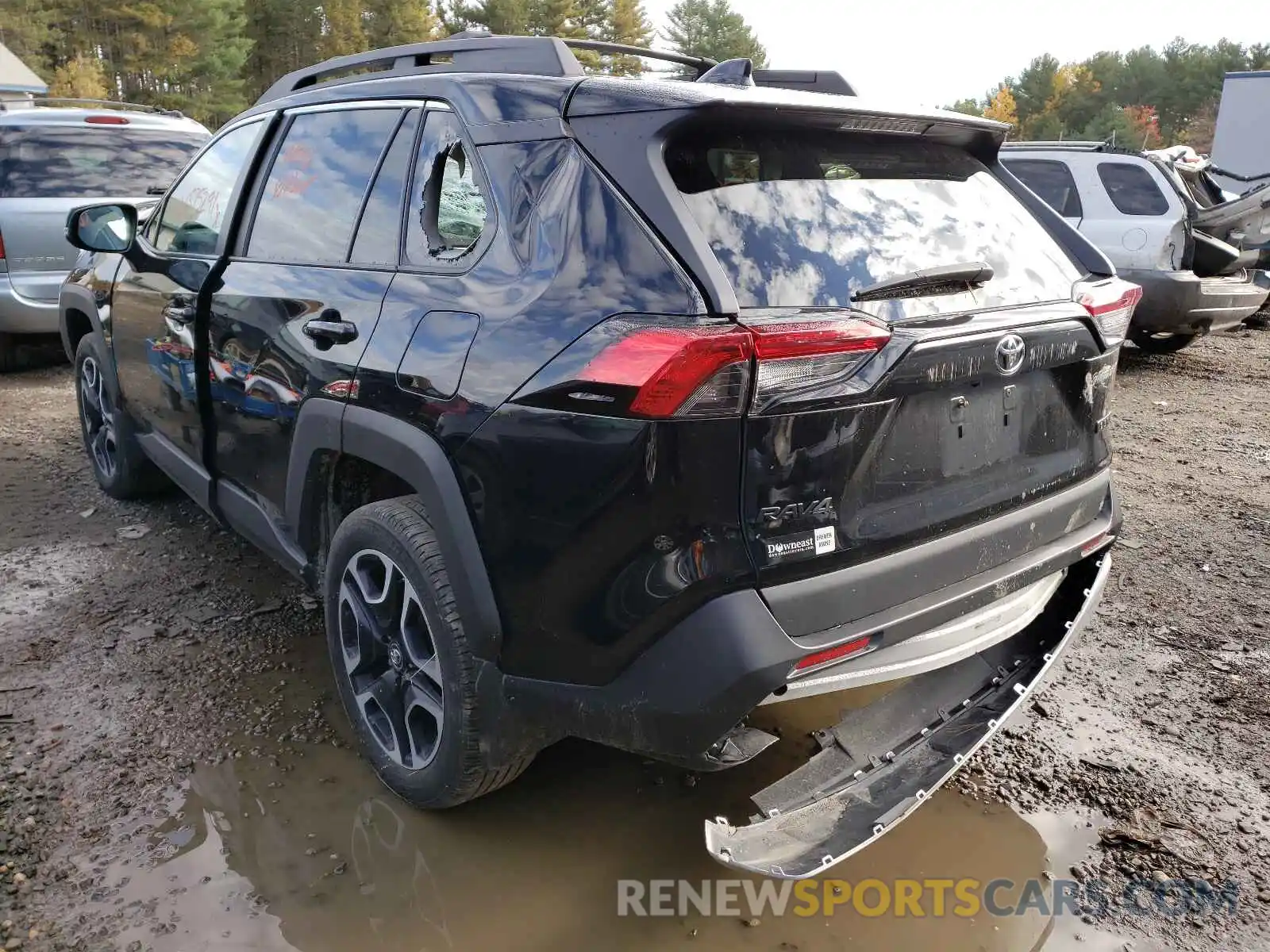 3 Photograph of a damaged car 2T3J1RFV5KC012380 TOYOTA RAV4 2019