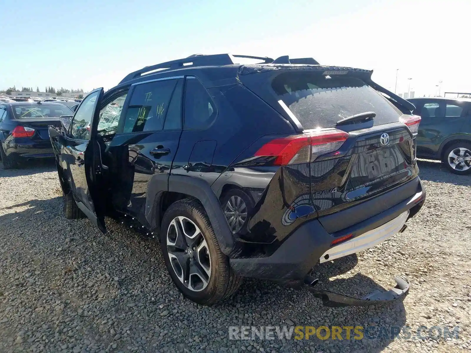 3 Photograph of a damaged car 2T3J1RFV5KW001412 TOYOTA RAV4 2019