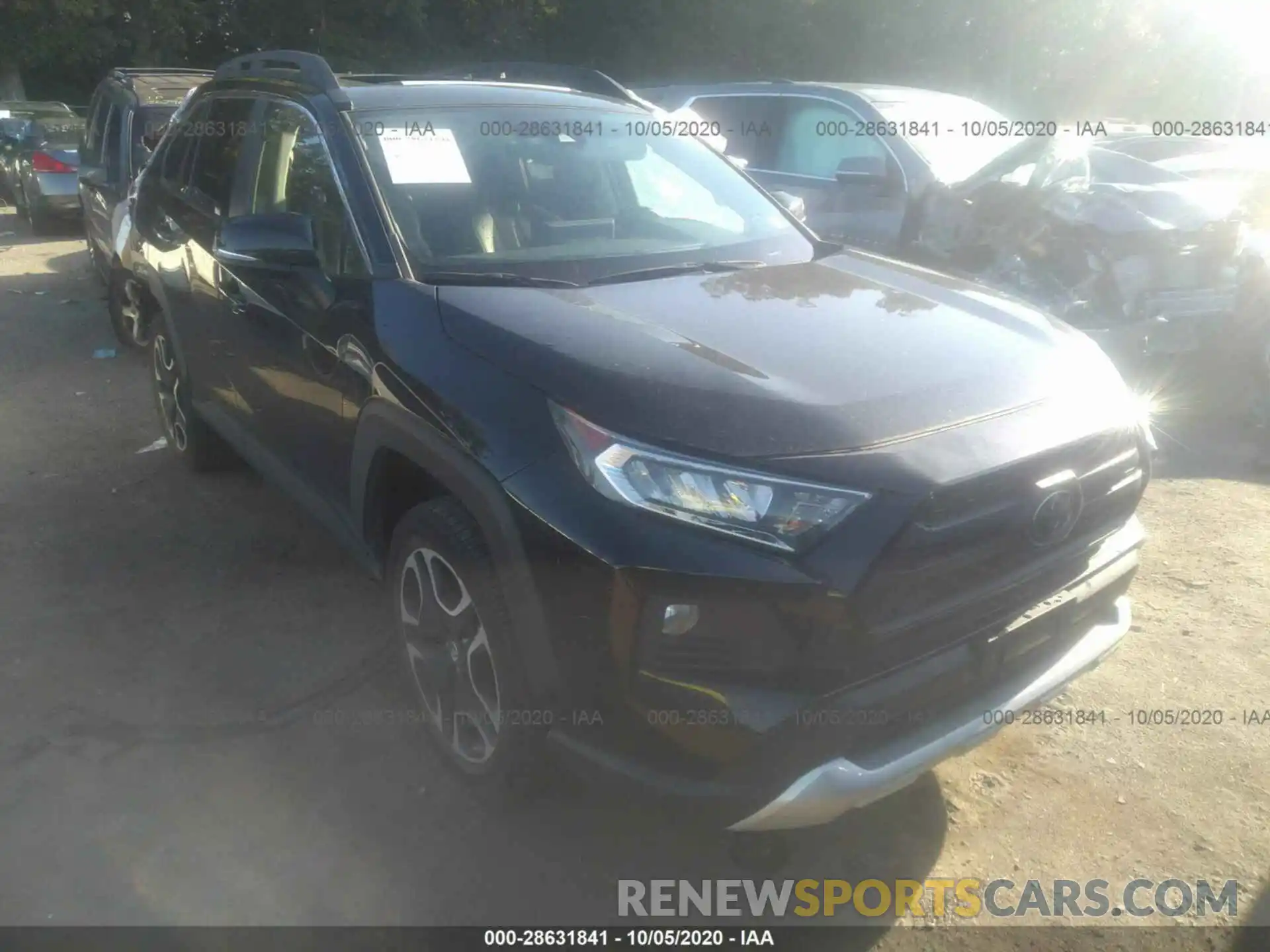 1 Фотография поврежденного автомобиля 2T3J1RFV5KW002690 TOYOTA RAV4 2019