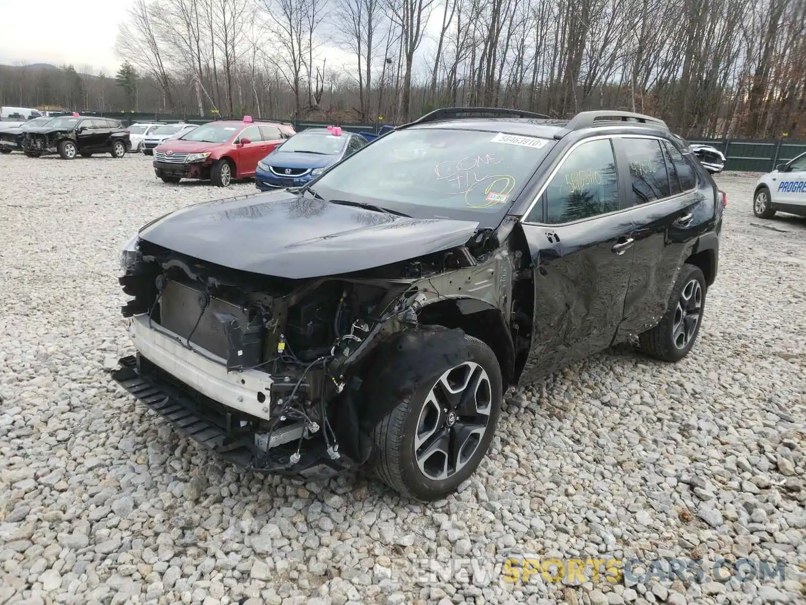 2 Photograph of a damaged car 2T3J1RFV5KW008425 TOYOTA RAV4 2019