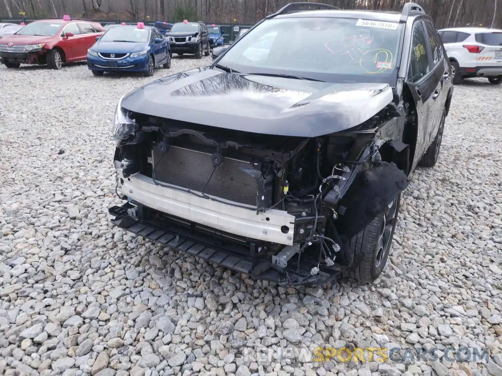 9 Photograph of a damaged car 2T3J1RFV5KW008425 TOYOTA RAV4 2019