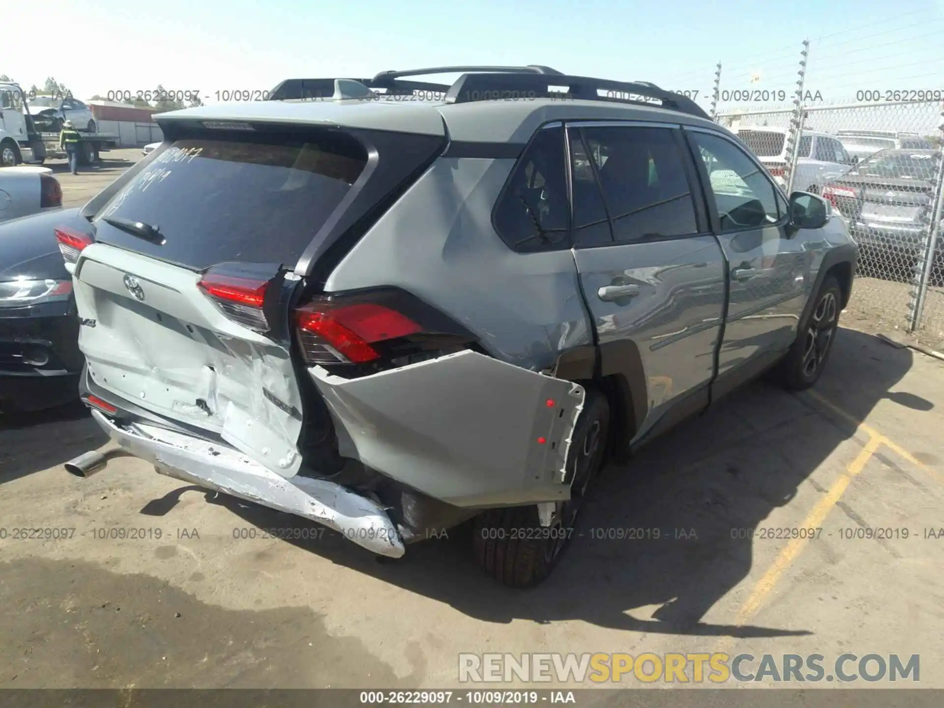 4 Photograph of a damaged car 2T3J1RFV5KW011244 TOYOTA RAV4 2019