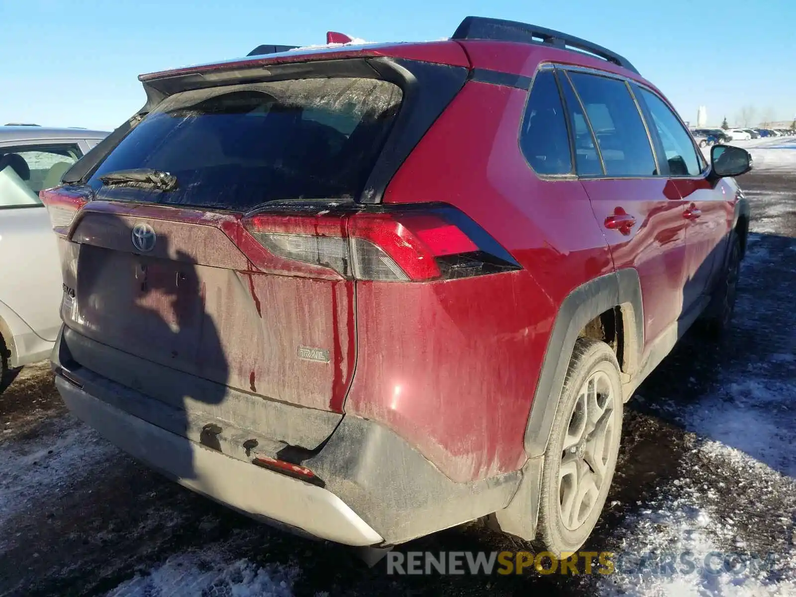 4 Photograph of a damaged car 2T3J1RFV5KW017223 TOYOTA RAV4 2019