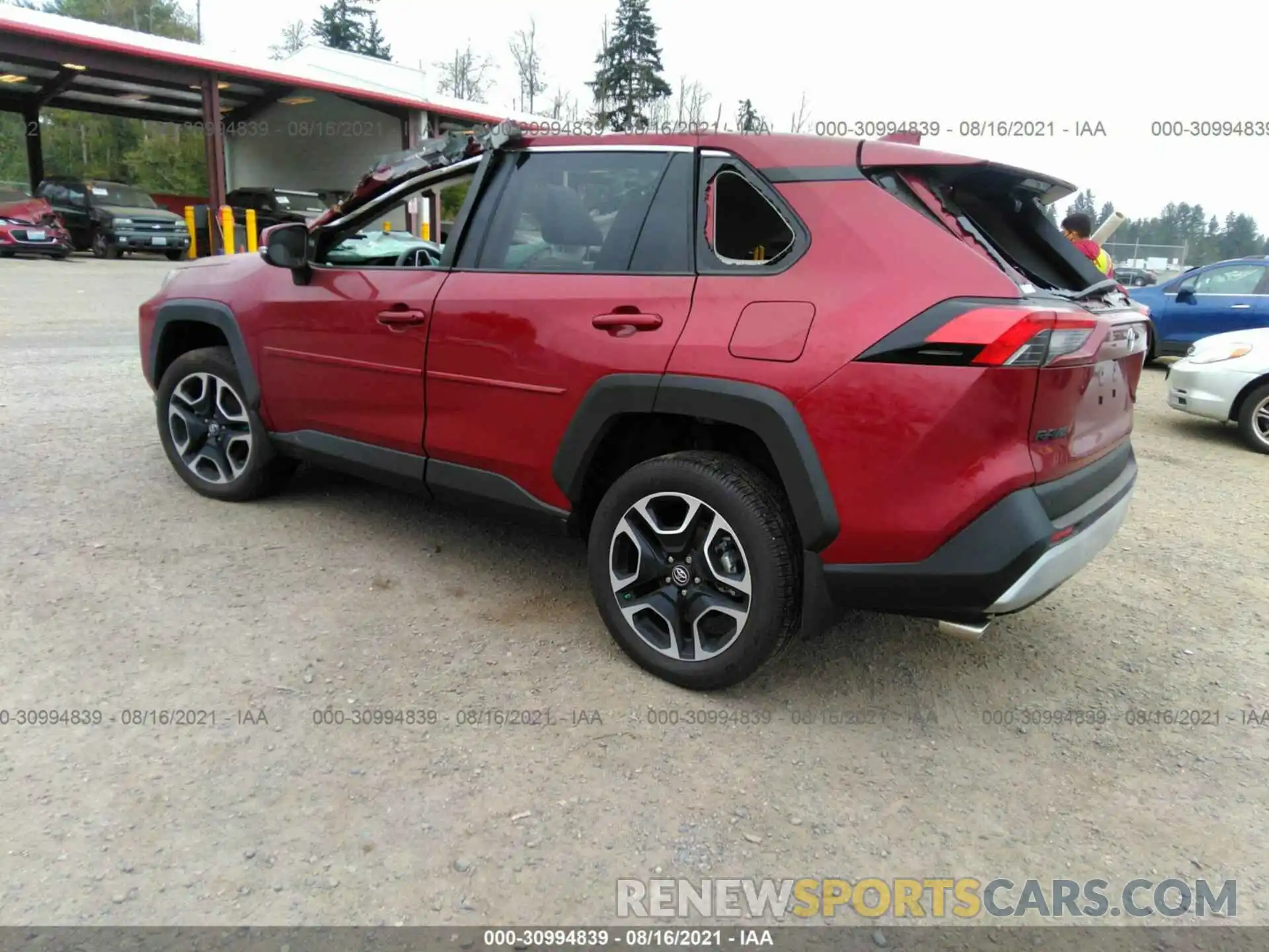 3 Фотография поврежденного автомобиля 2T3J1RFV5KW018369 TOYOTA RAV4 2019