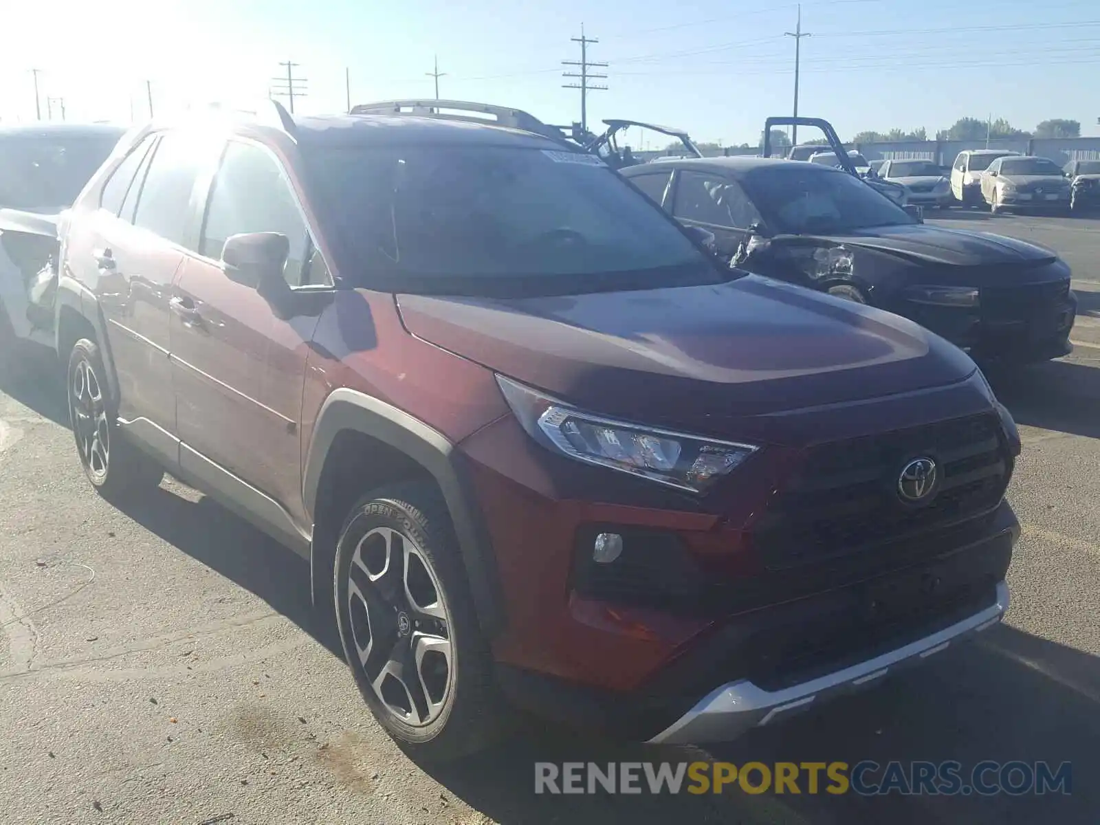 1 Photograph of a damaged car 2T3J1RFV5KW042932 TOYOTA RAV4 2019