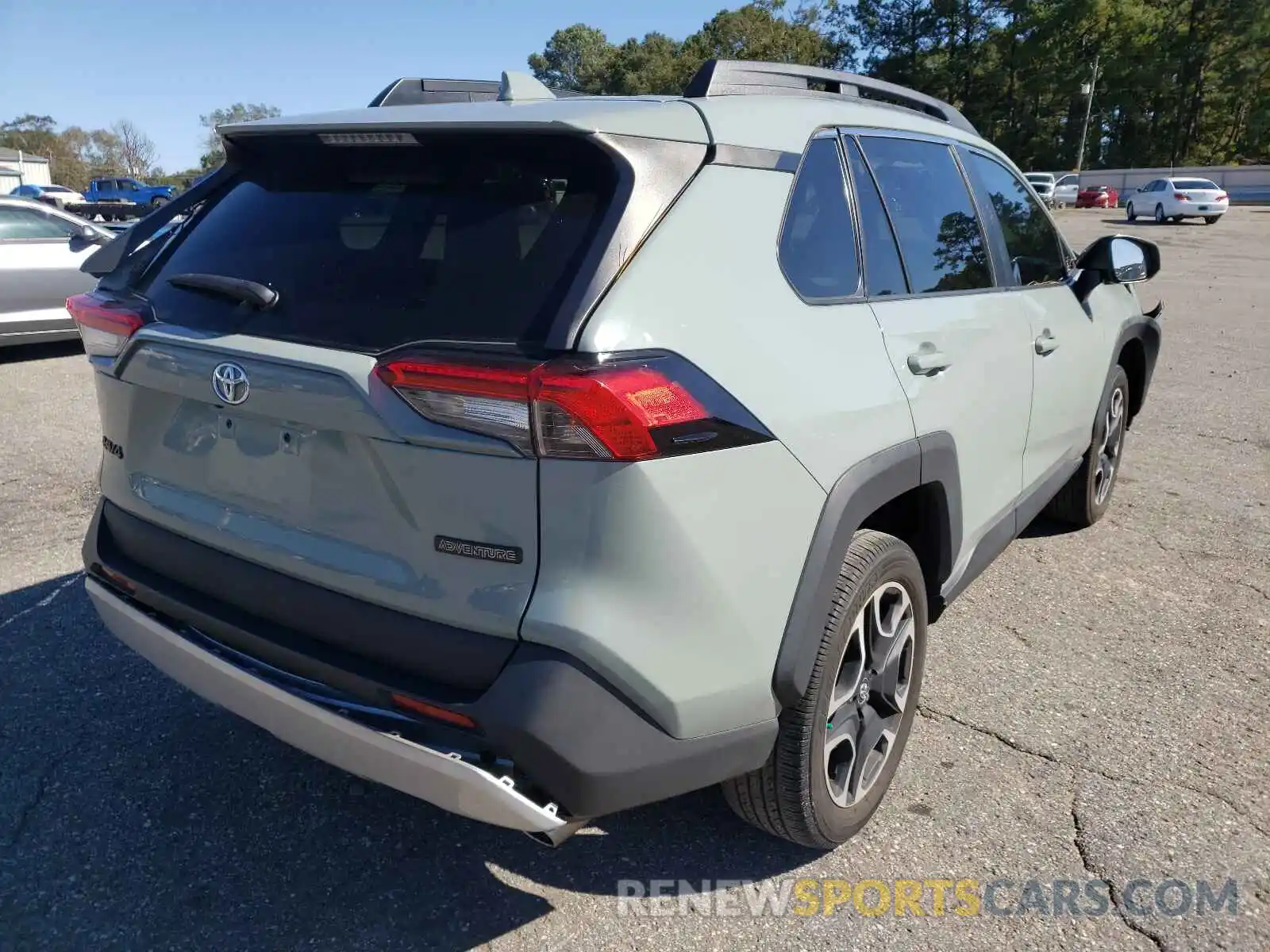 4 Photograph of a damaged car 2T3J1RFV6KC042326 TOYOTA RAV4 2019