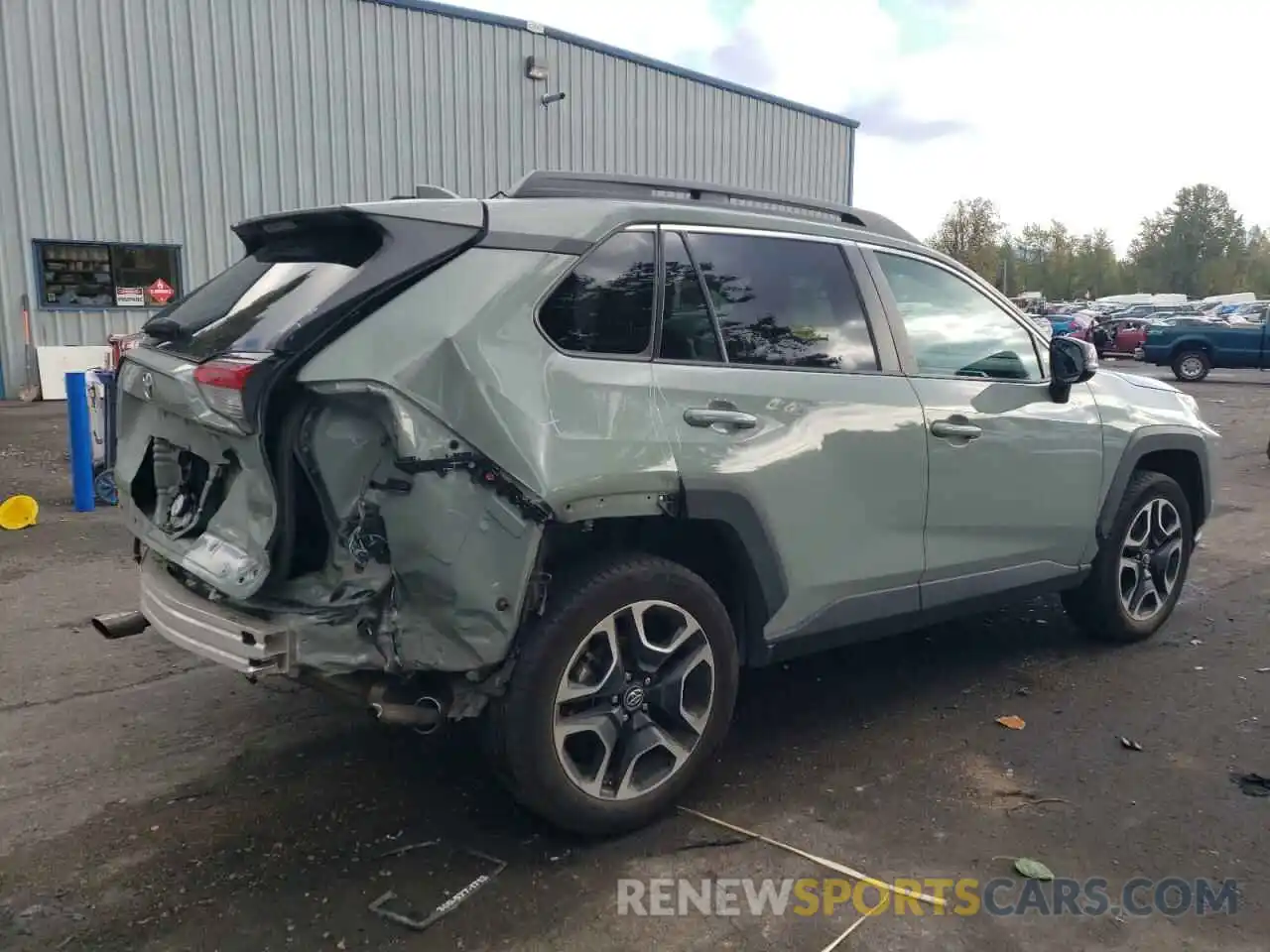 3 Photograph of a damaged car 2T3J1RFV6KW002603 TOYOTA RAV4 2019