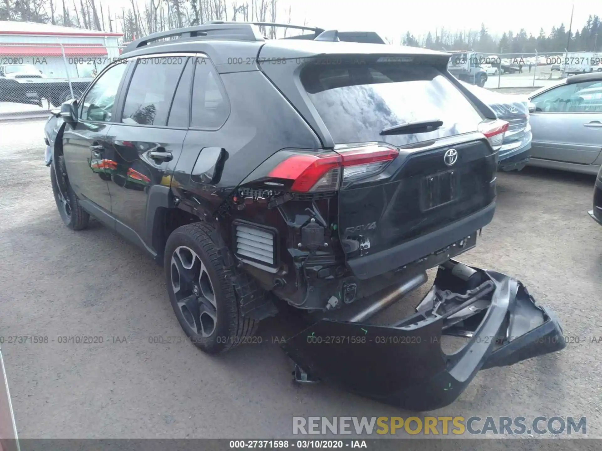 3 Фотография поврежденного автомобиля 2T3J1RFV6KW009809 TOYOTA RAV4 2019