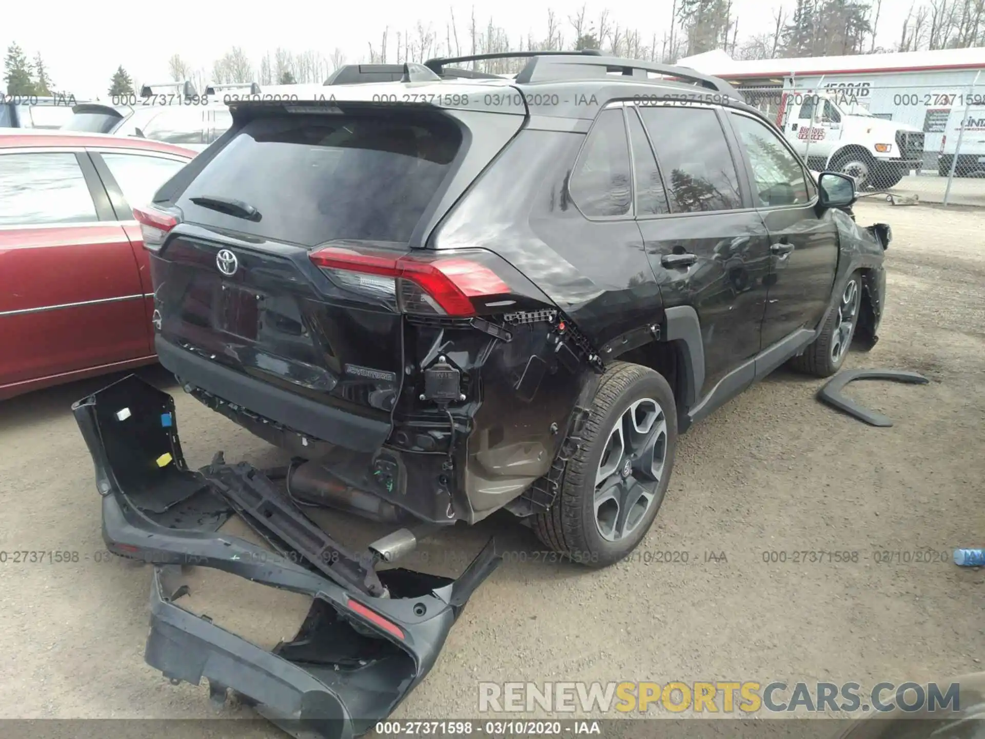 4 Photograph of a damaged car 2T3J1RFV6KW009809 TOYOTA RAV4 2019