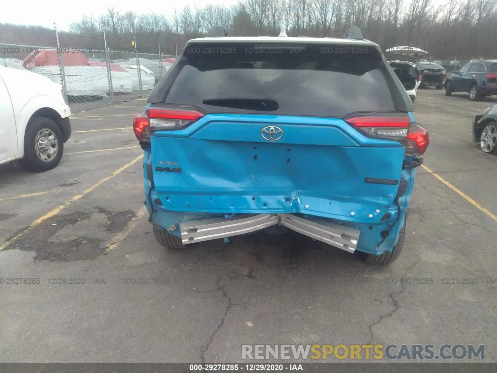 6 Photograph of a damaged car 2T3J1RFV6KW013665 TOYOTA RAV4 2019