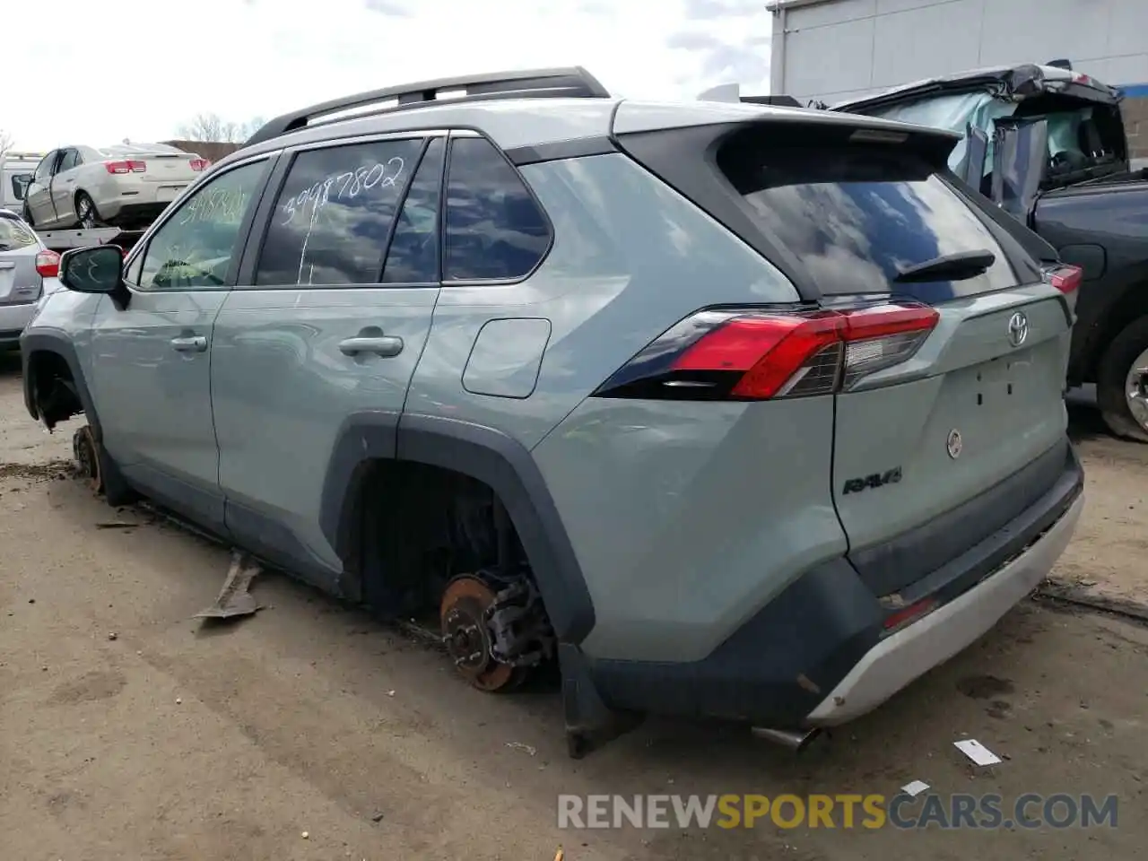 3 Фотография поврежденного автомобиля 2T3J1RFV6KW014492 TOYOTA RAV4 2019