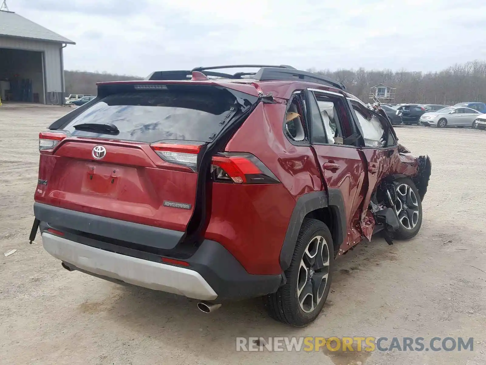 4 Photograph of a damaged car 2T3J1RFV6KW015142 TOYOTA RAV4 2019