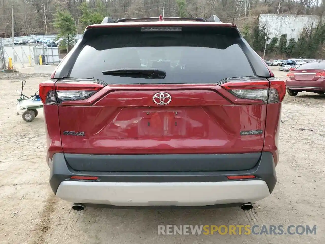 6 Photograph of a damaged car 2T3J1RFV6KW022673 TOYOTA RAV4 2019