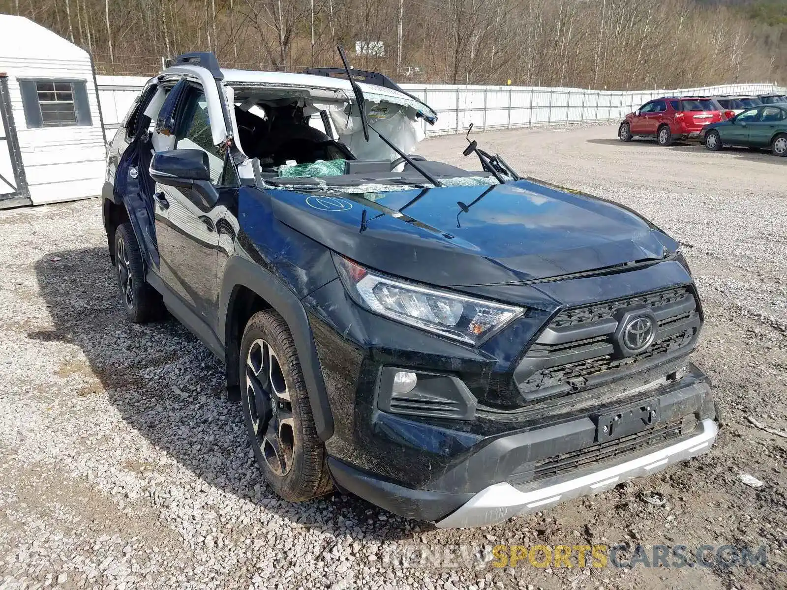 1 Photograph of a damaged car 2T3J1RFV6KW023497 TOYOTA RAV4 2019