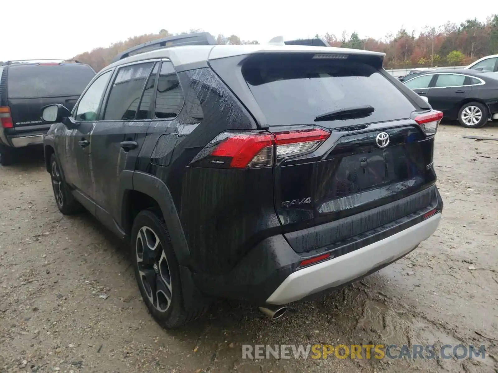 3 Photograph of a damaged car 2T3J1RFV6KW054118 TOYOTA RAV4 2019