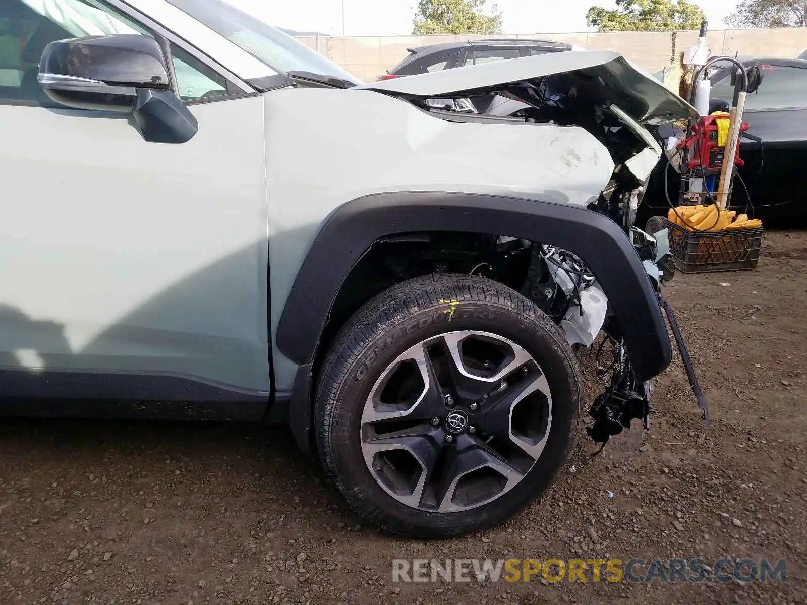 9 Photograph of a damaged car 2T3J1RFV6KW054555 TOYOTA RAV4 2019