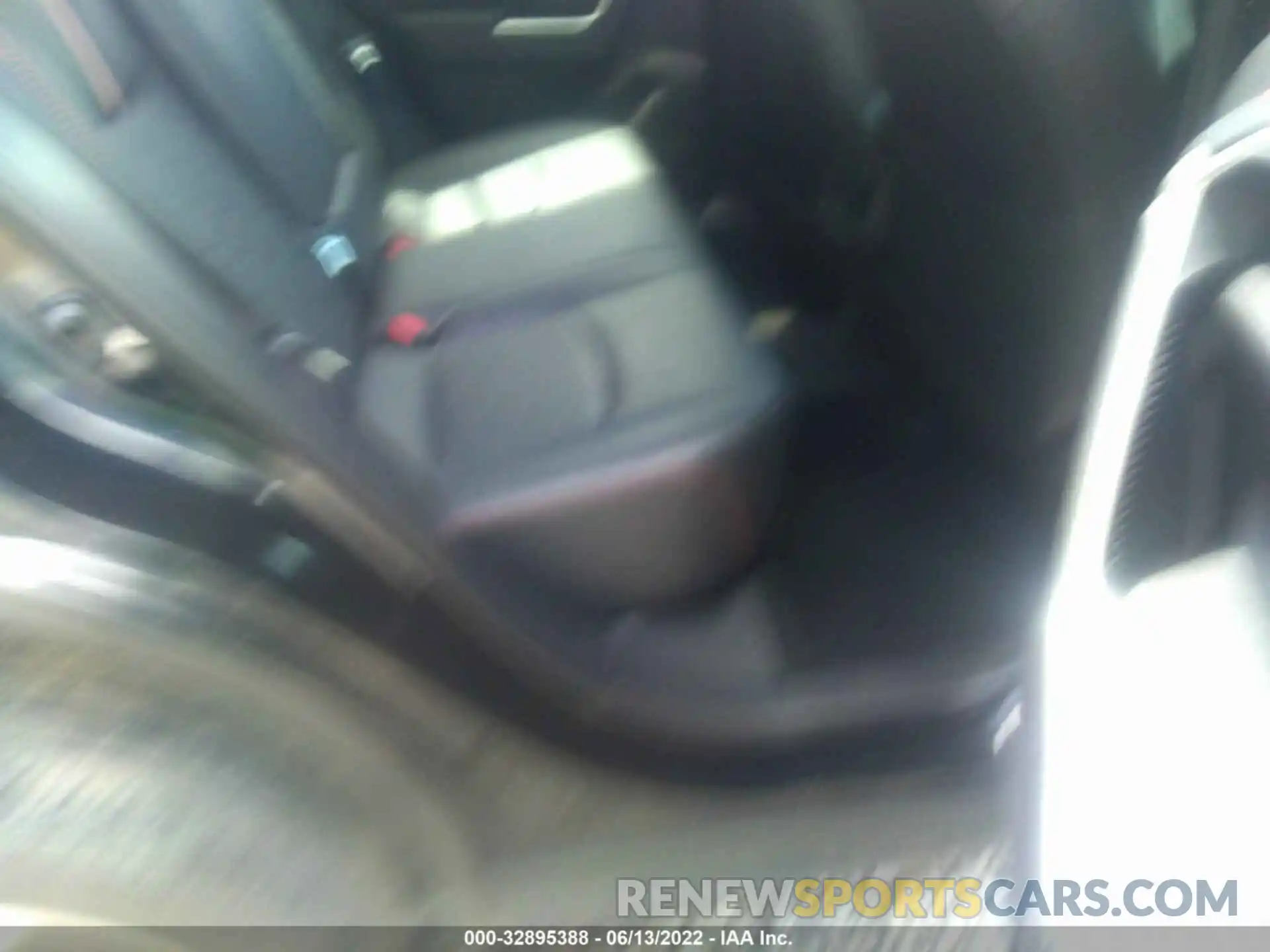 8 Photograph of a damaged car 2T3J1RFV7KC004037 TOYOTA RAV4 2019