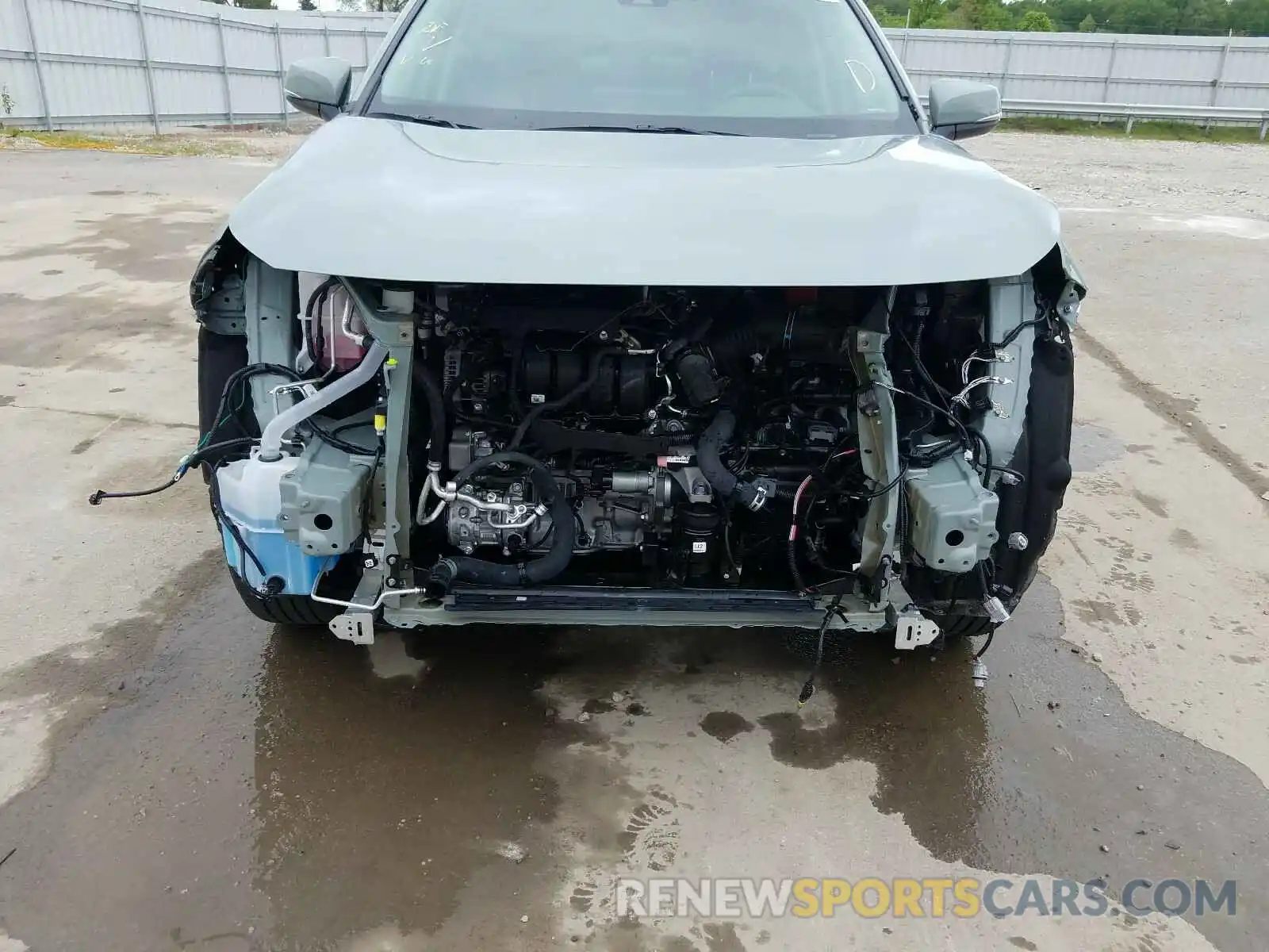 9 Photograph of a damaged car 2T3J1RFV7KC029441 TOYOTA RAV4 2019