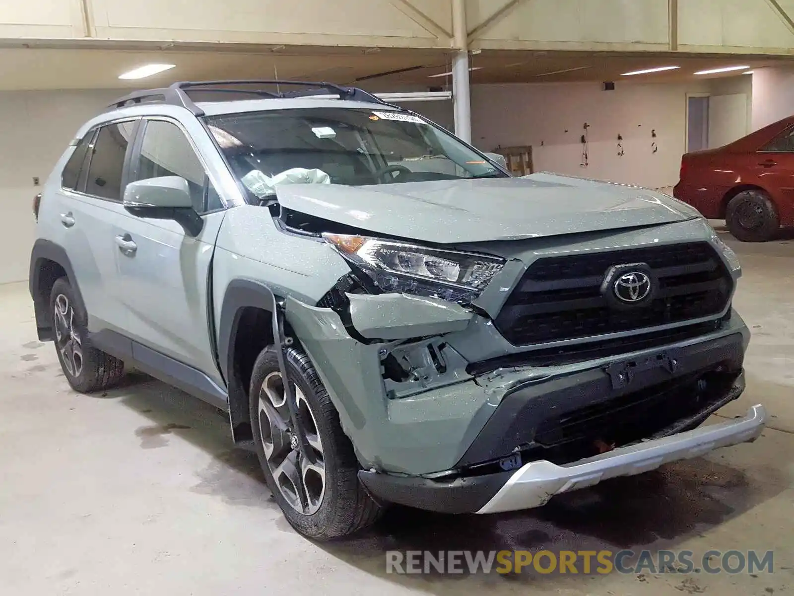 1 Photograph of a damaged car 2T3J1RFV7KW002433 TOYOTA RAV4 2019