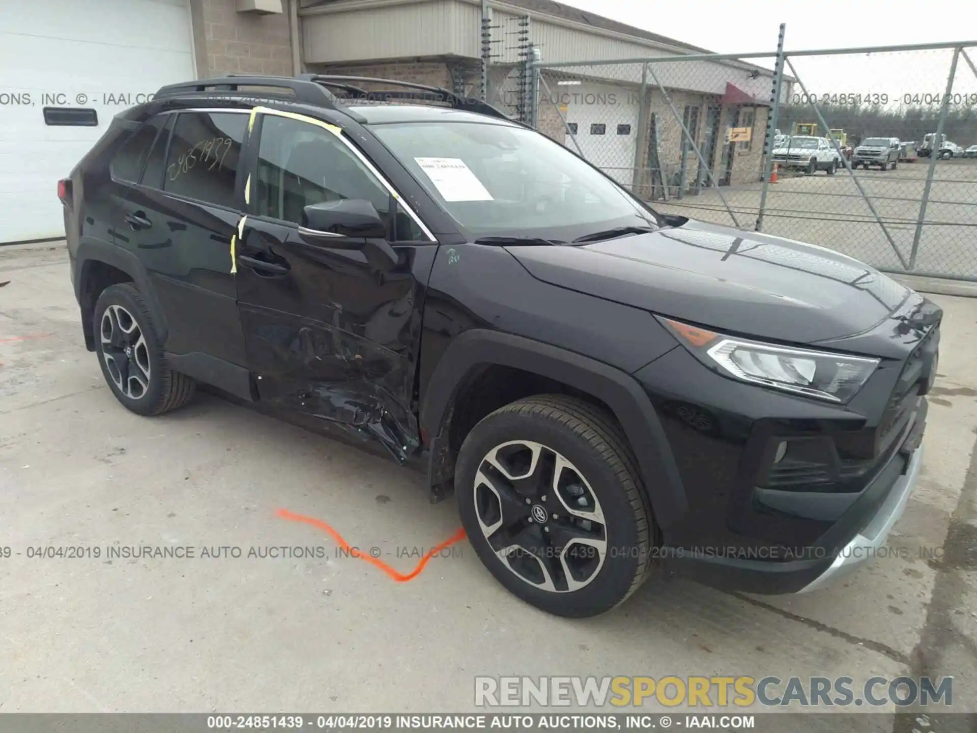 1 Фотография поврежденного автомобиля 2T3J1RFV7KW002982 TOYOTA RAV4 2019