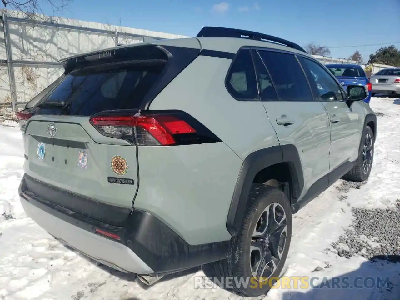 4 Photograph of a damaged car 2T3J1RFV7KW005459 TOYOTA RAV4 2019