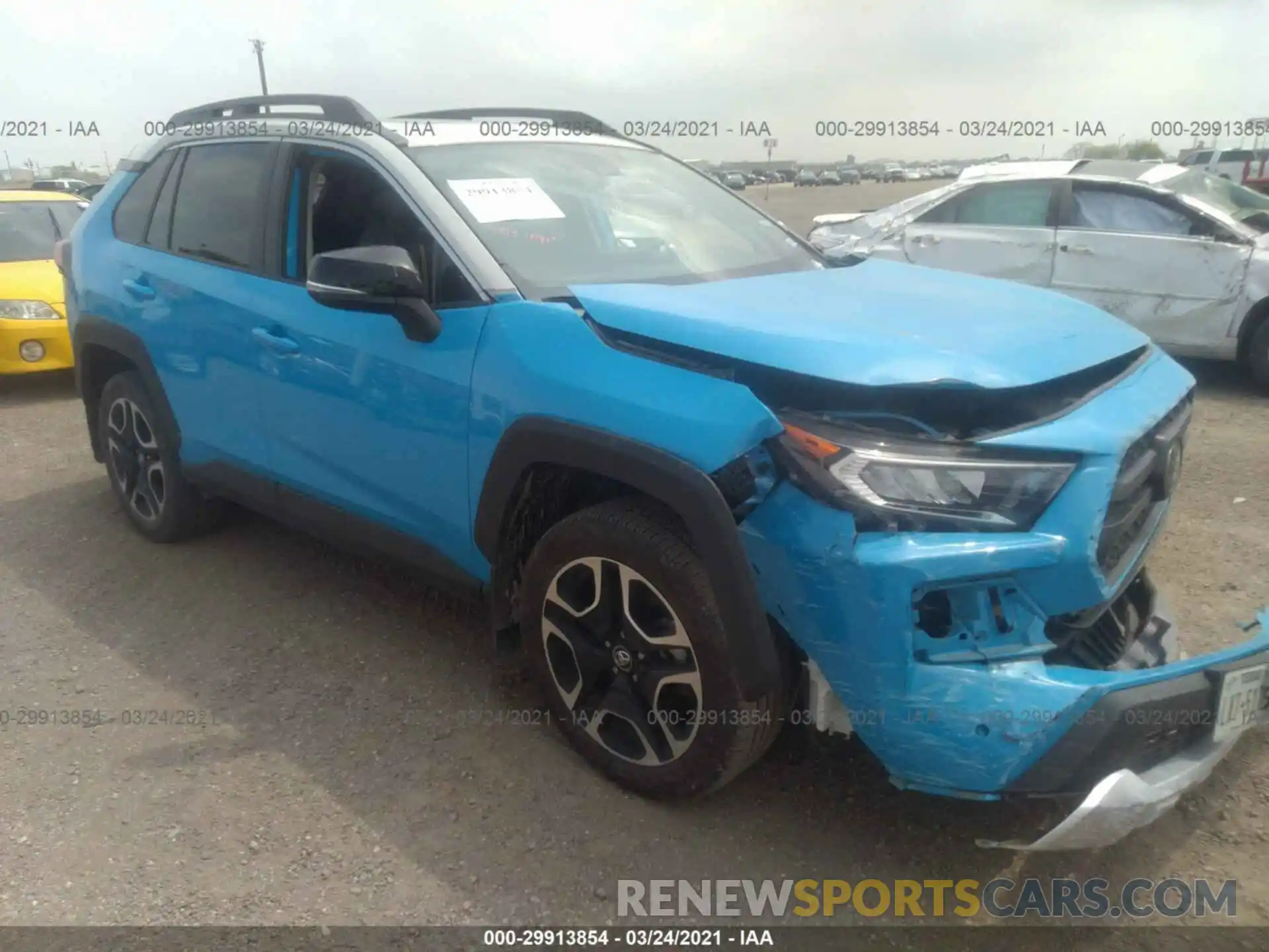 1 Photograph of a damaged car 2T3J1RFV7KW018275 TOYOTA RAV4 2019