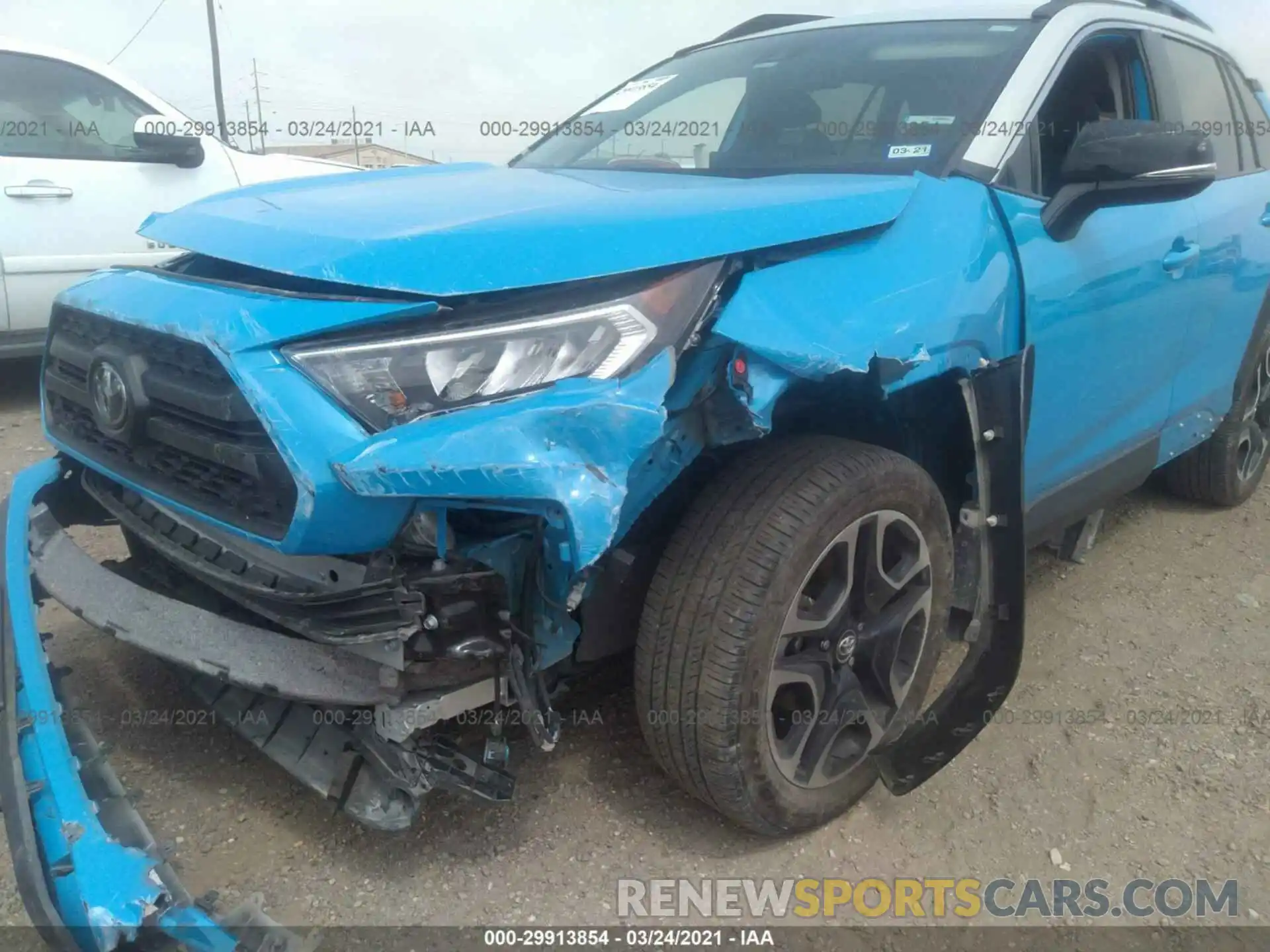 6 Photograph of a damaged car 2T3J1RFV7KW018275 TOYOTA RAV4 2019