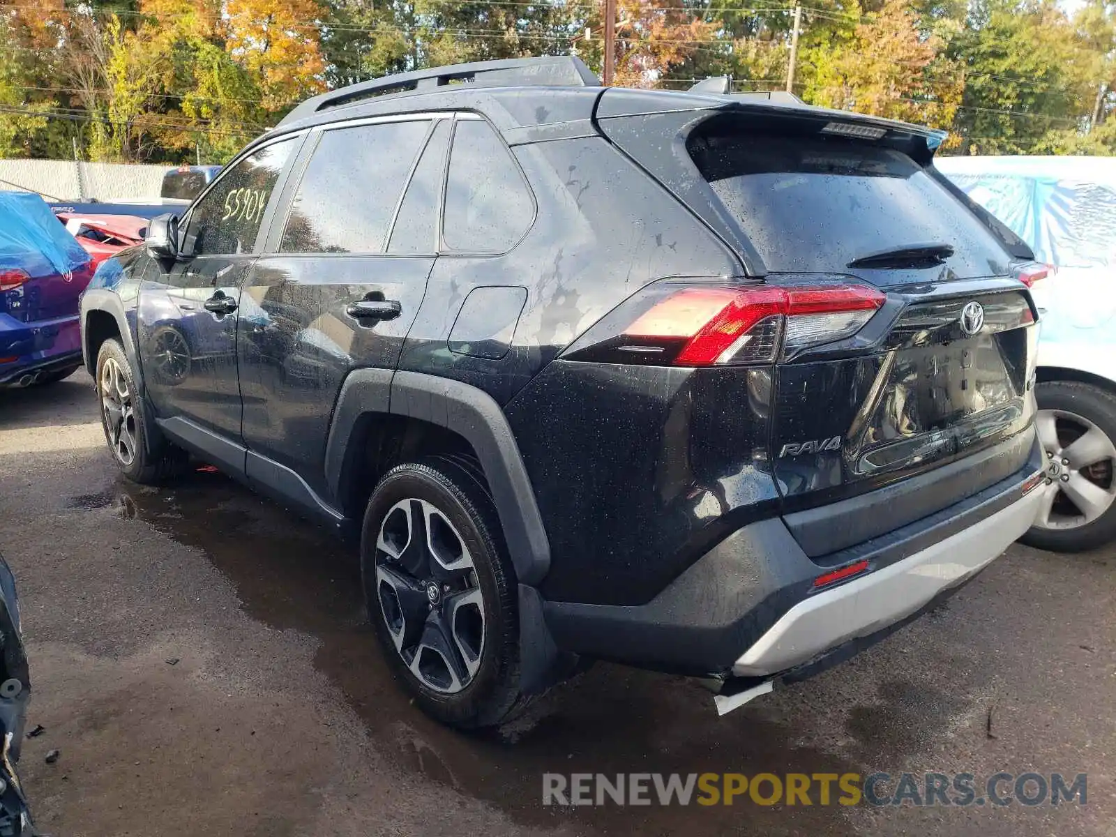 3 Photograph of a damaged car 2T3J1RFV7KW019619 TOYOTA RAV4 2019