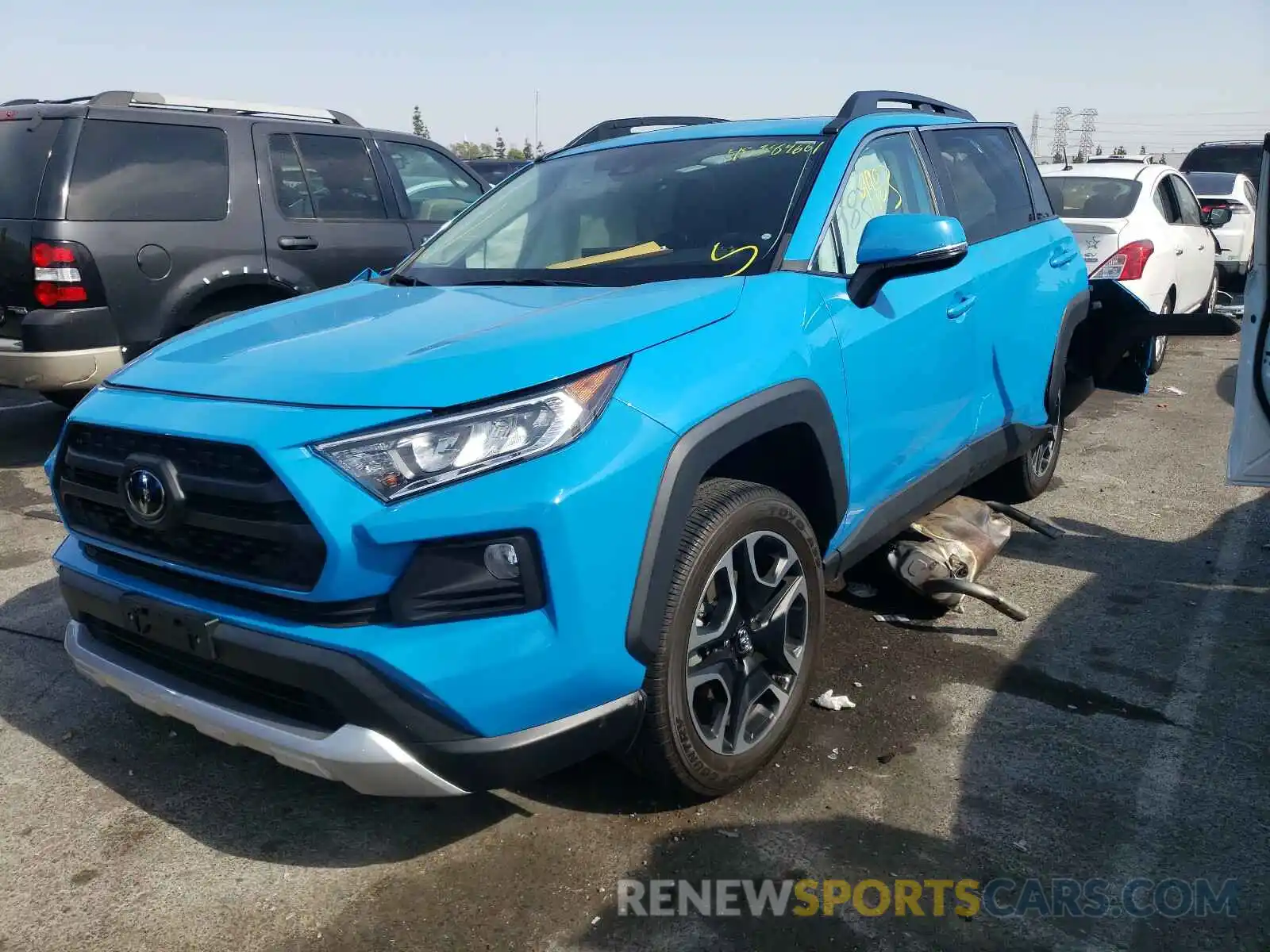 2 Фотография поврежденного автомобиля 2T3J1RFV7KW020737 TOYOTA RAV4 2019