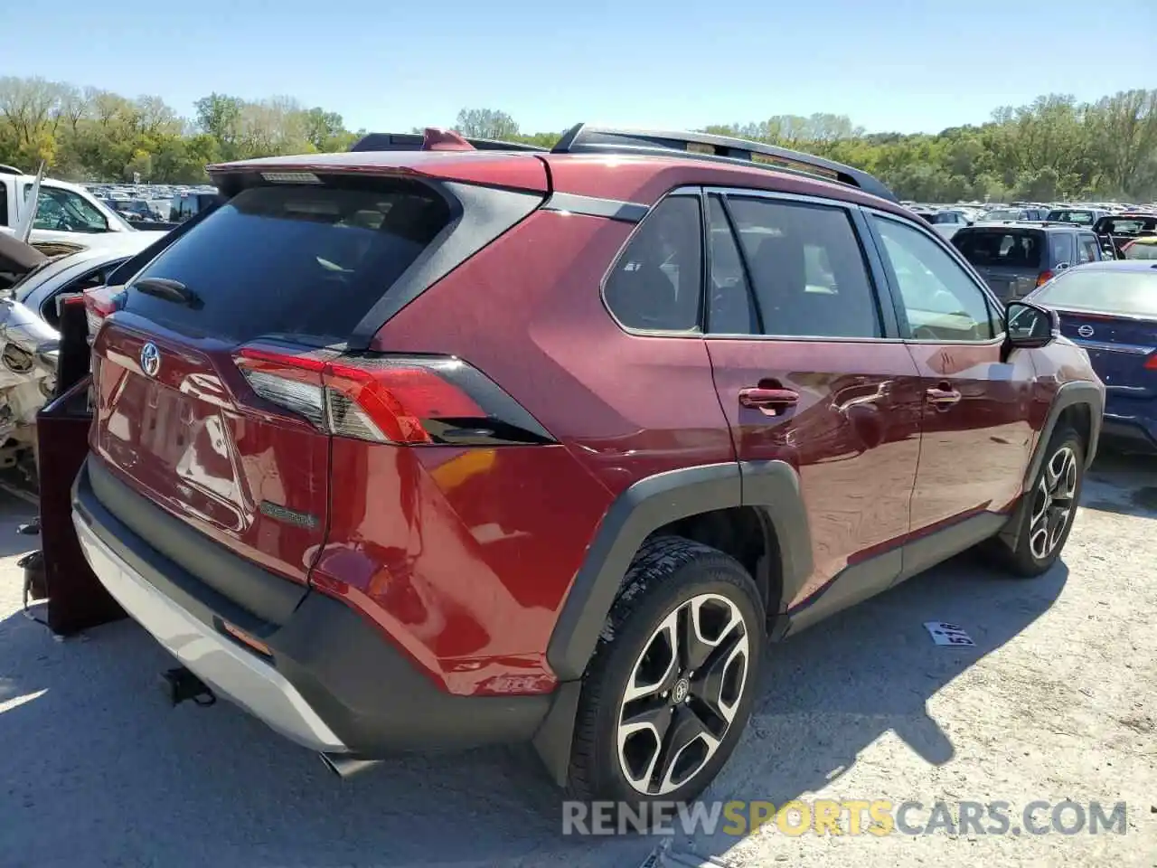 4 Photograph of a damaged car 2T3J1RFV7KW022794 TOYOTA RAV4 2019