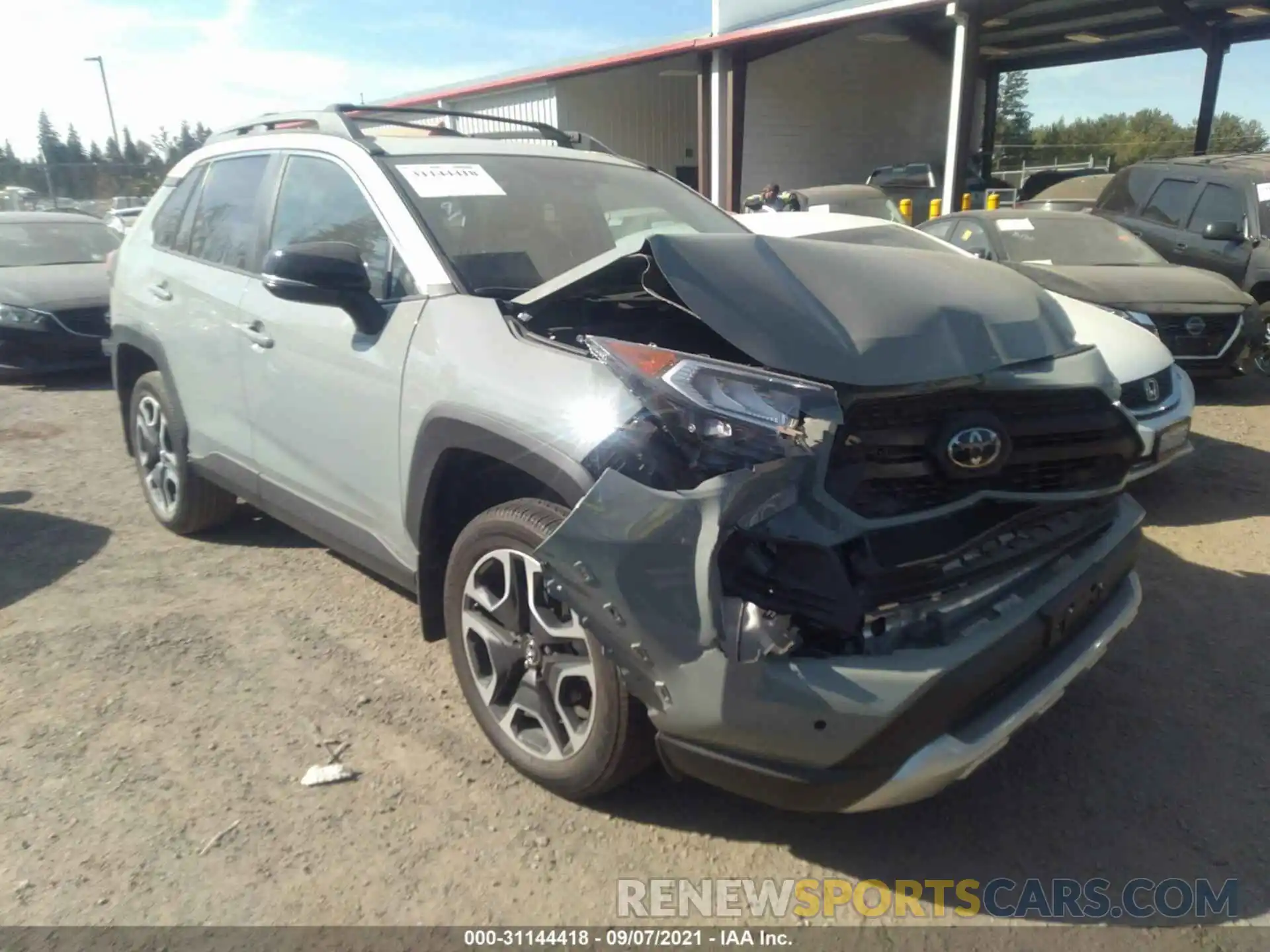 1 Photograph of a damaged car 2T3J1RFV7KW048750 TOYOTA RAV4 2019