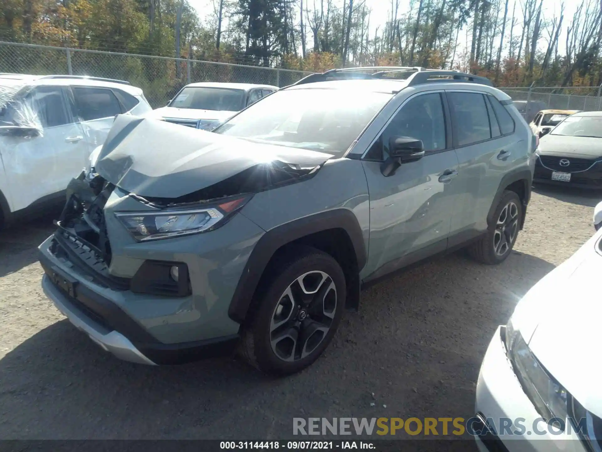 2 Фотография поврежденного автомобиля 2T3J1RFV7KW048750 TOYOTA RAV4 2019