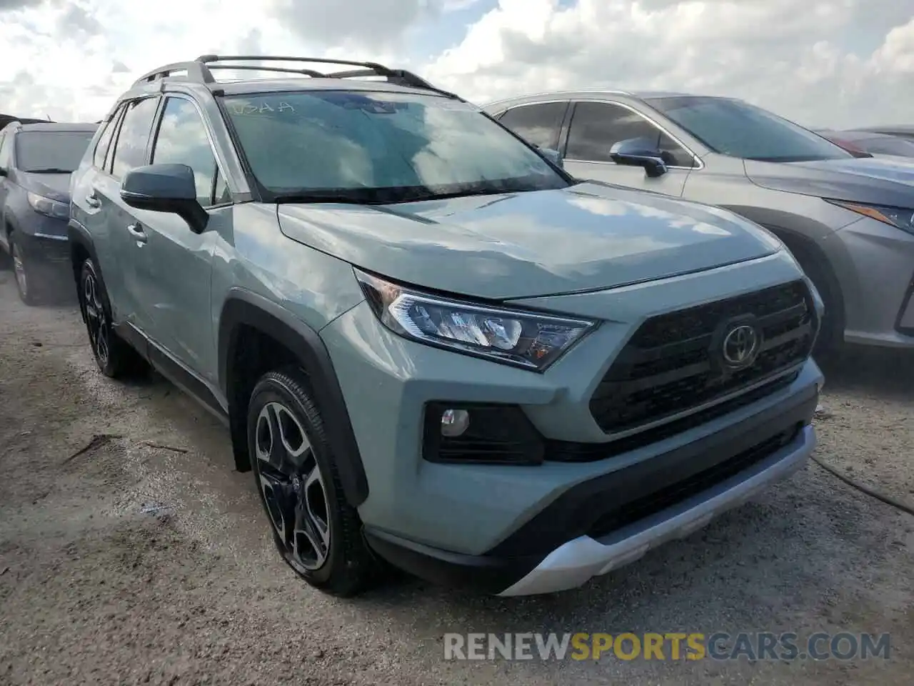 1 Фотография поврежденного автомобиля 2T3J1RFV8KC005682 TOYOTA RAV4 2019