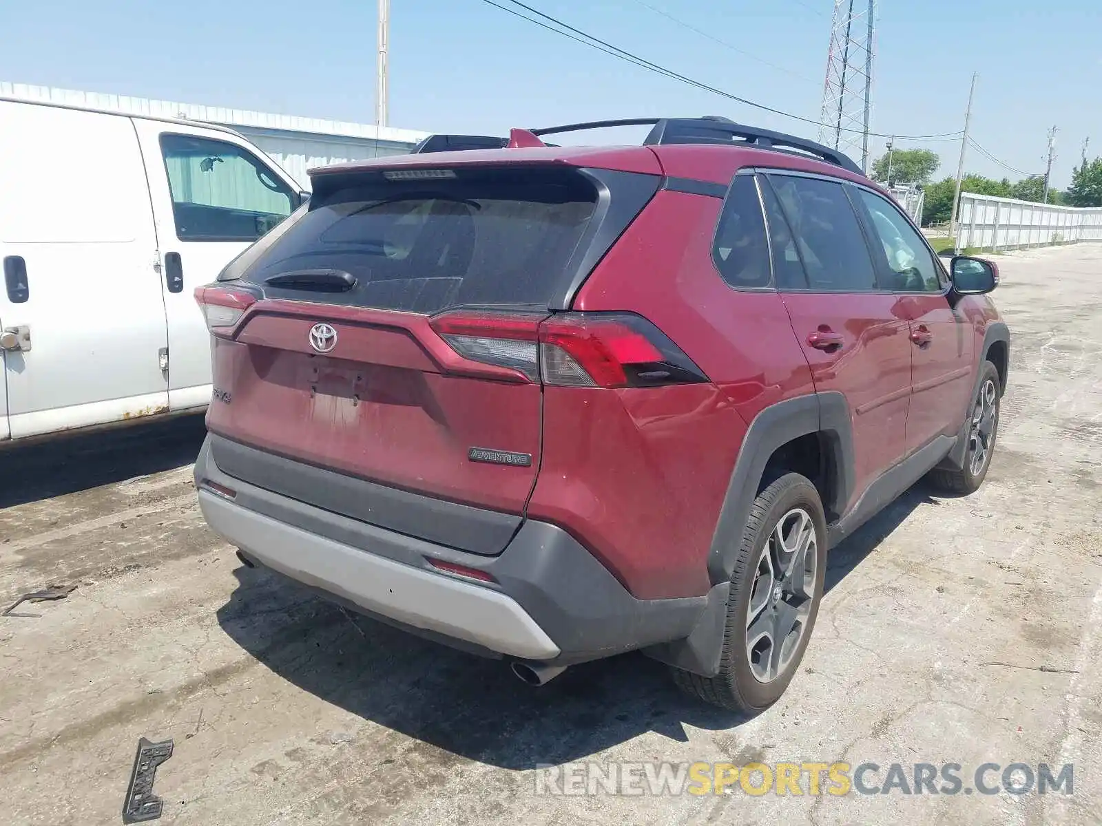 4 Photograph of a damaged car 2T3J1RFV8KC011854 TOYOTA RAV4 2019