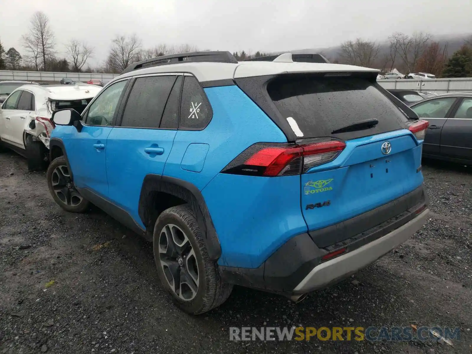 3 Photograph of a damaged car 2T3J1RFV8KC014172 TOYOTA RAV4 2019