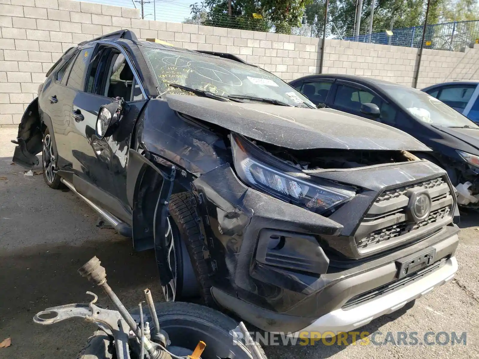 1 Photograph of a damaged car 2T3J1RFV8KC017816 TOYOTA RAV4 2019