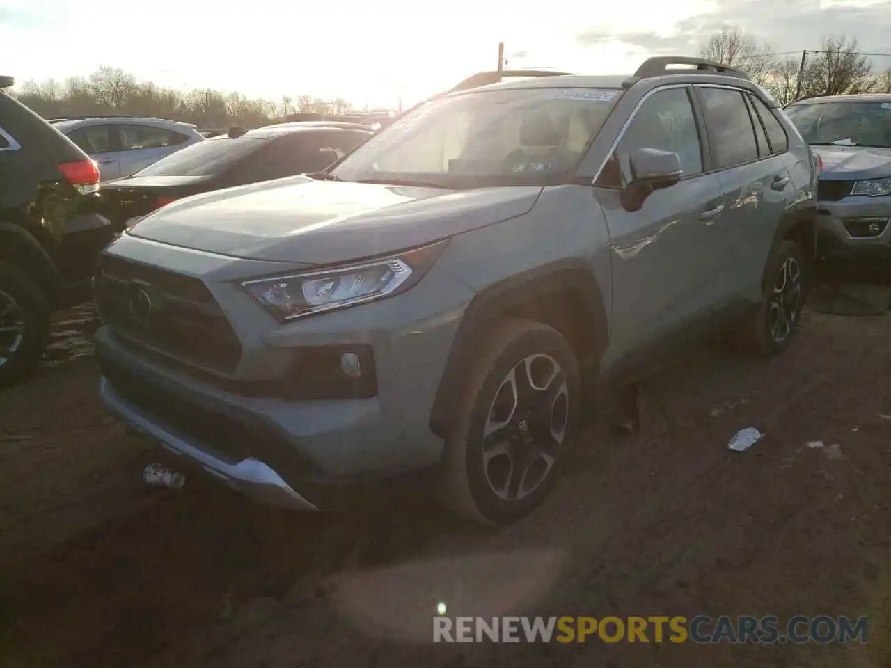 2 Фотография поврежденного автомобиля 2T3J1RFV8KC031053 TOYOTA RAV4 2019